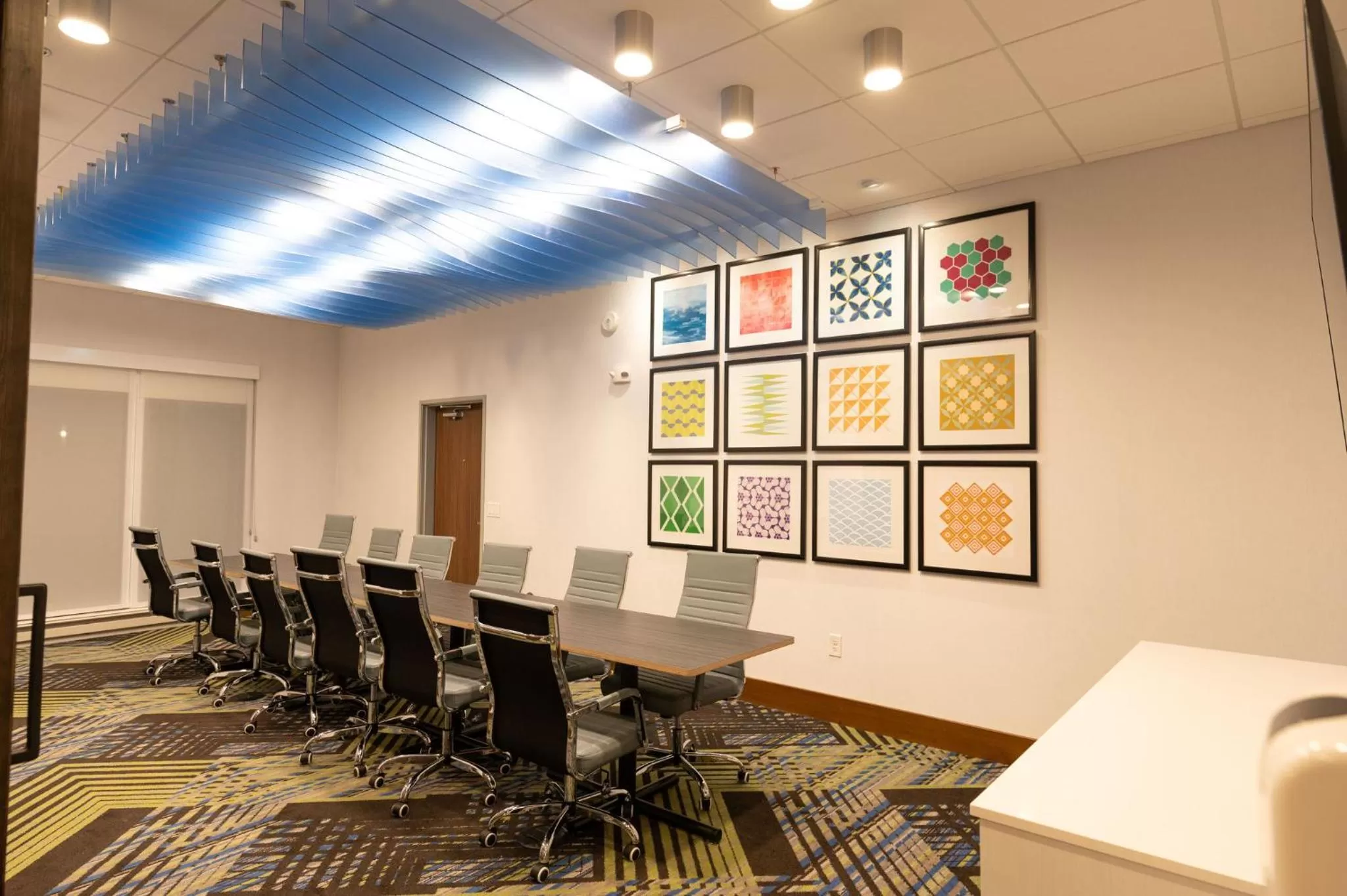 Meeting/conference room in Holiday Inn Express & Suites Dayton East - Beavercreek by IHG