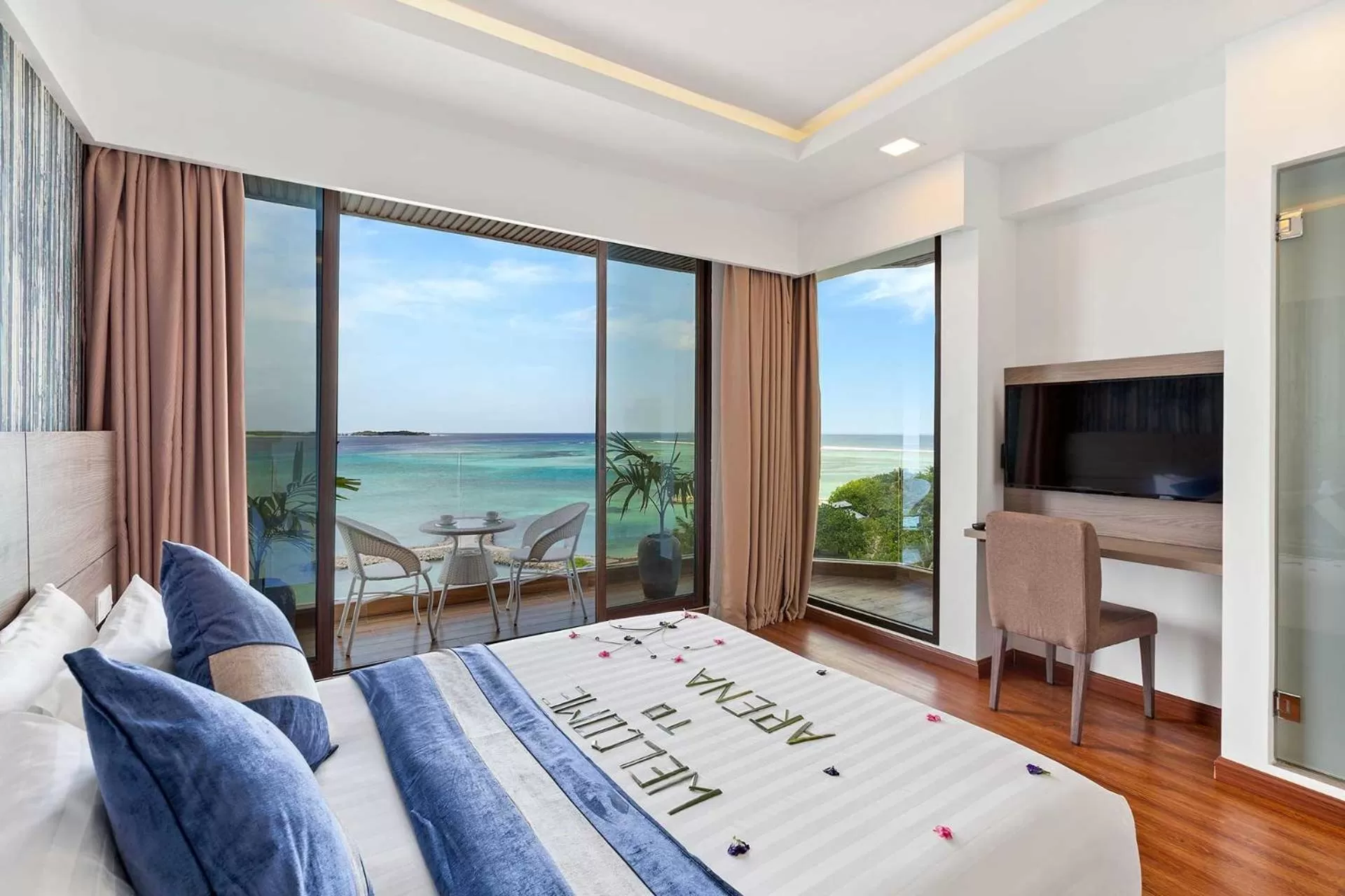 Photo of the whole room, Bed in Arena Beach Hotel