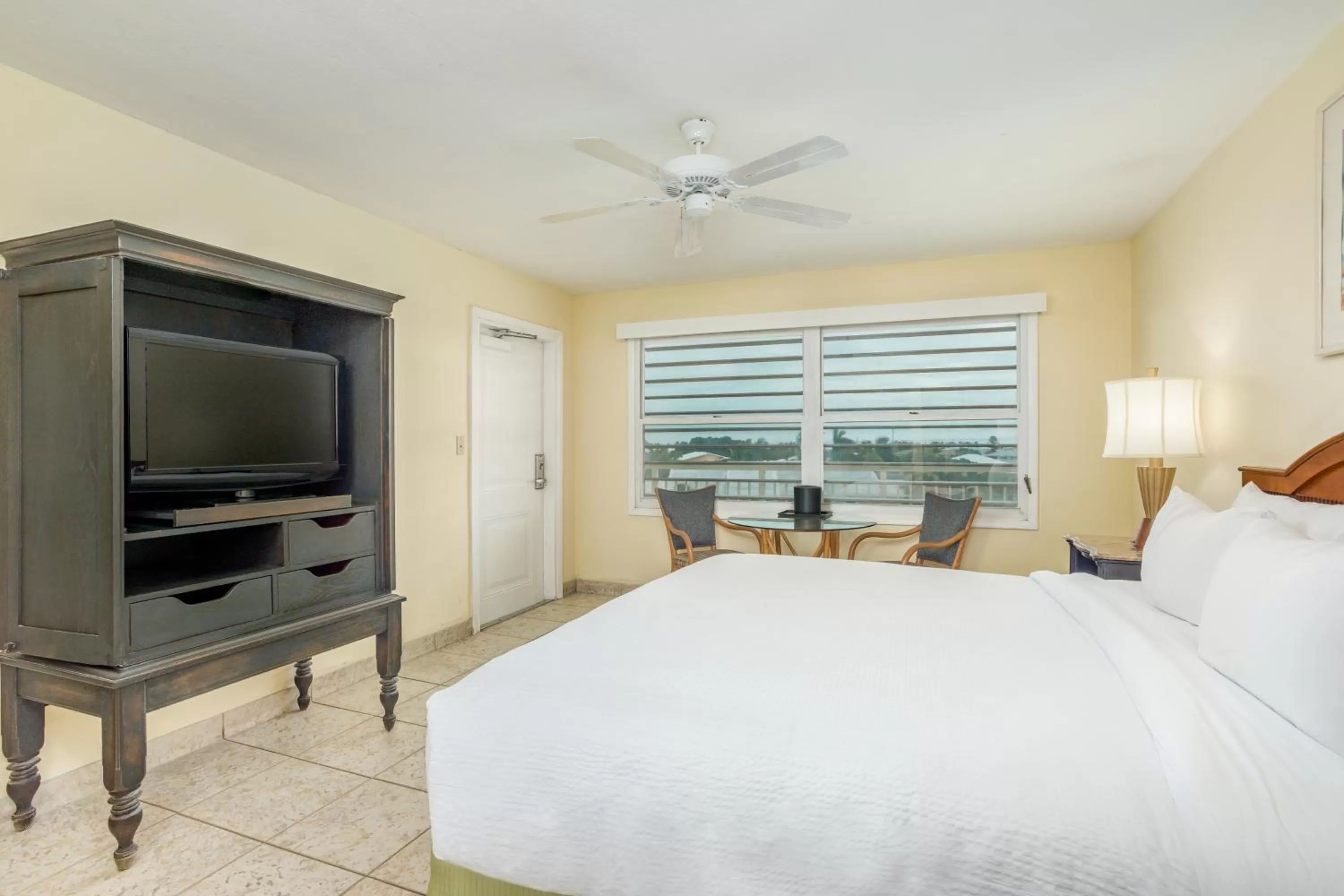 Bedroom, Bed in Marina Del Mar Resort and Marina