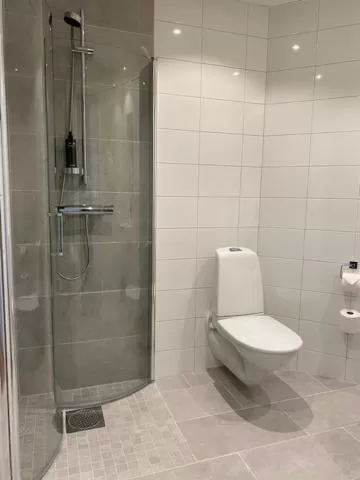 Bathroom in Badholmen Restaurang & Rum