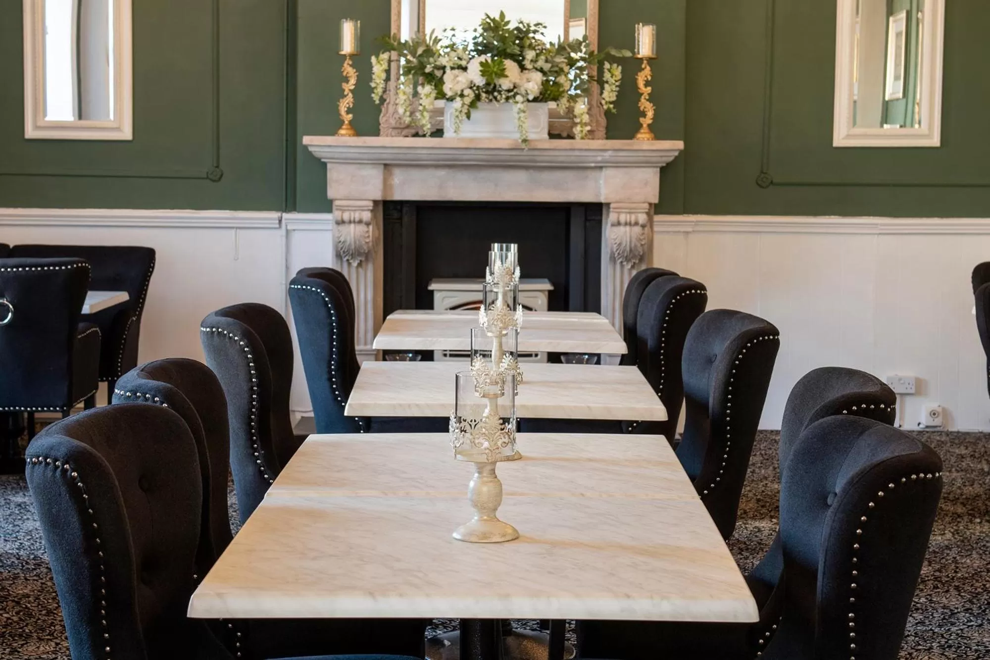 Business facilities in Lansdowne House with Private Car Park