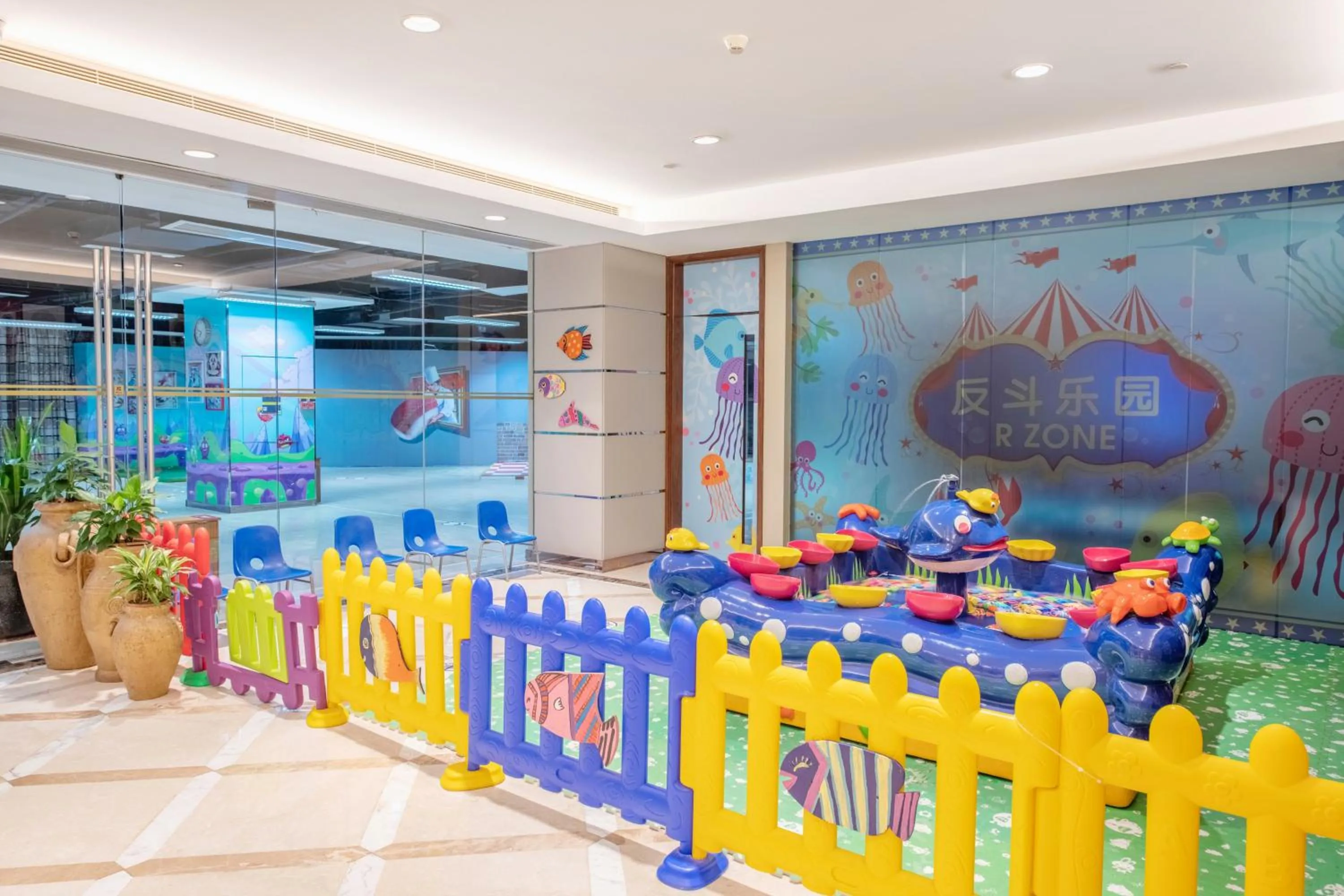 Children play ground in Mission Hills Hotel Resorts Dongguan