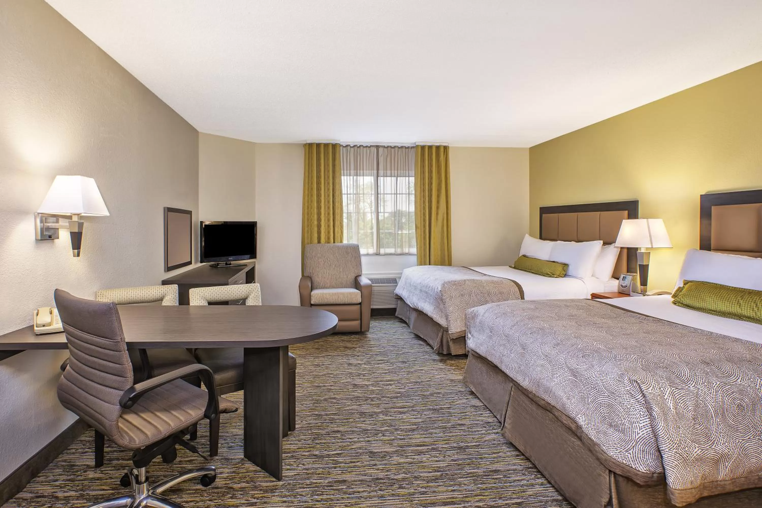 Photo of the whole room, Bed in Candlewood Suites Indianapolis Northeast by IHG