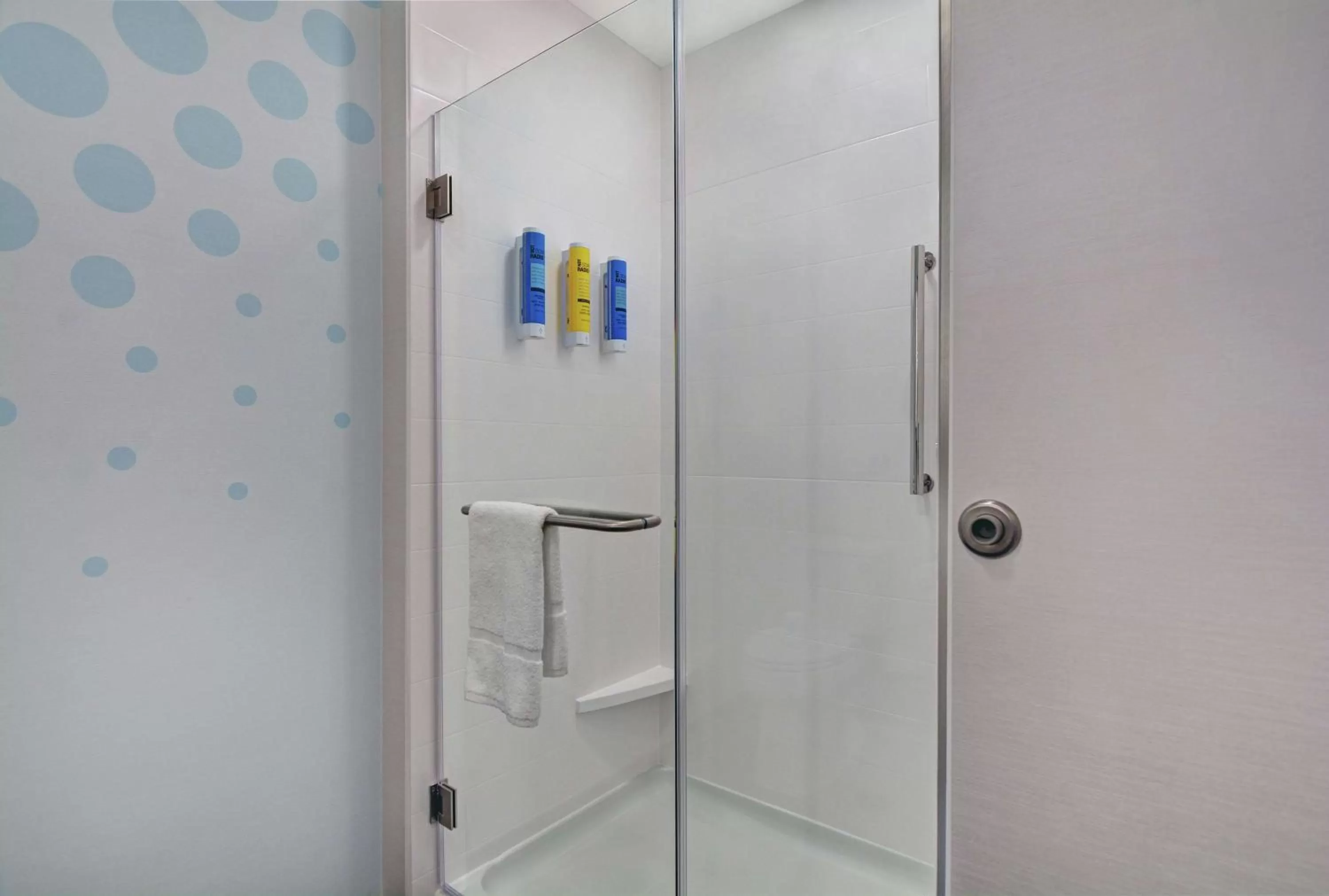 Bathroom in Tru By Hilton Springfield Downtown