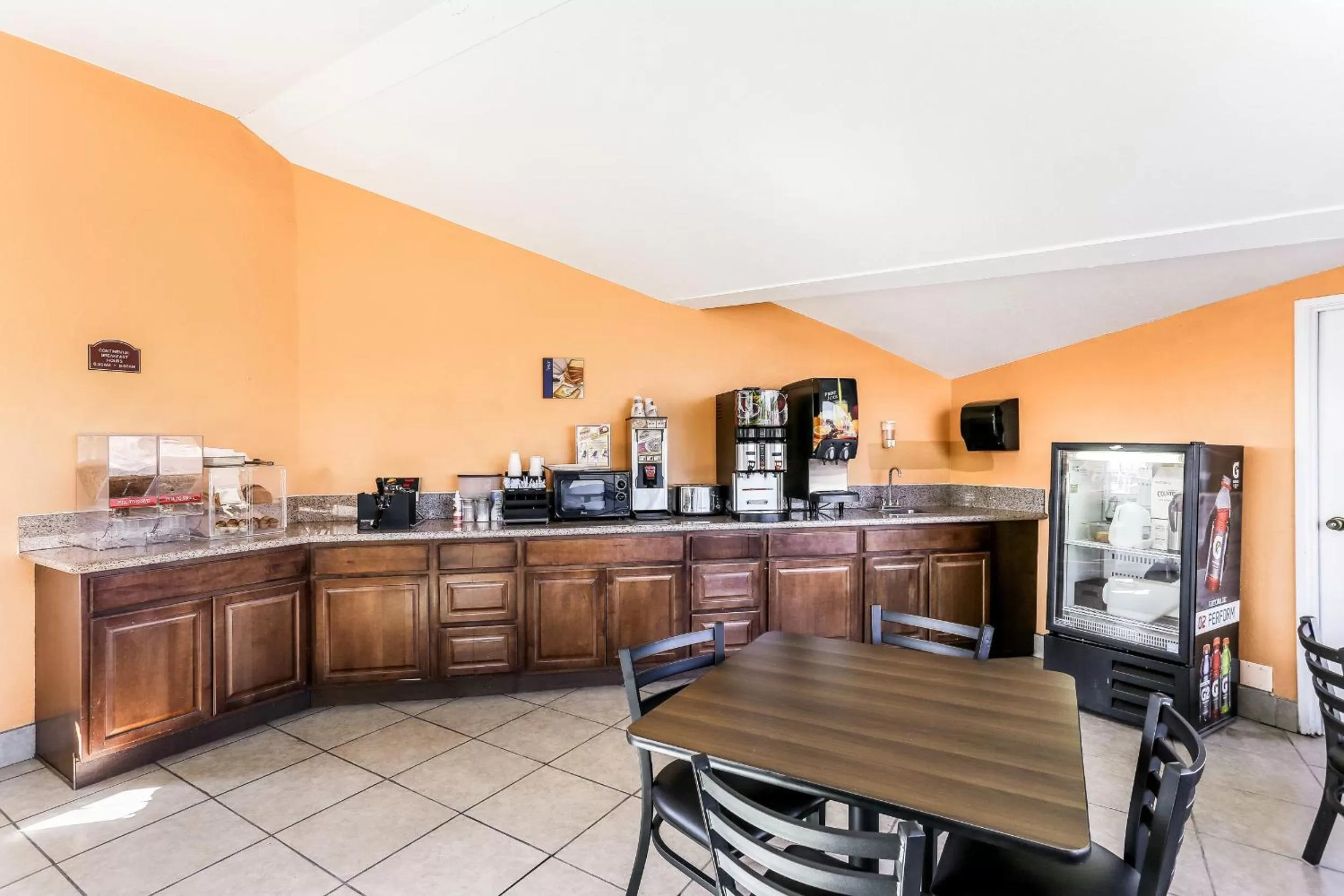 Food in Americas Best Value Inn and Suites El Centro