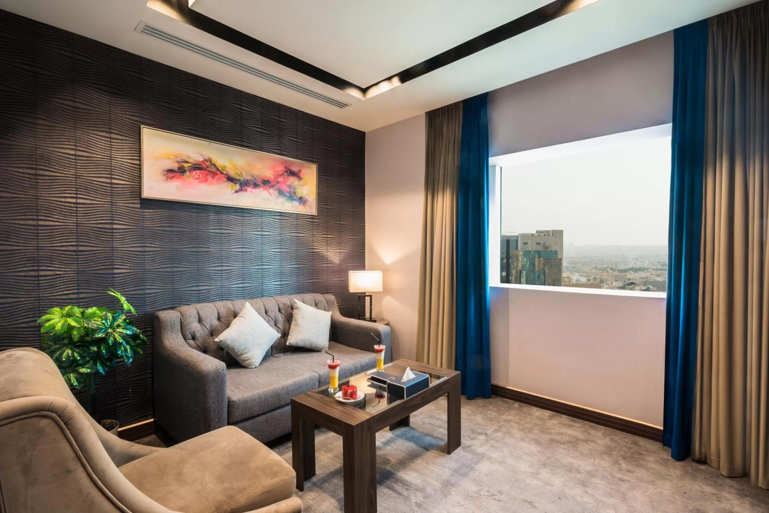 Living room in Al Malqa Elite Hotel