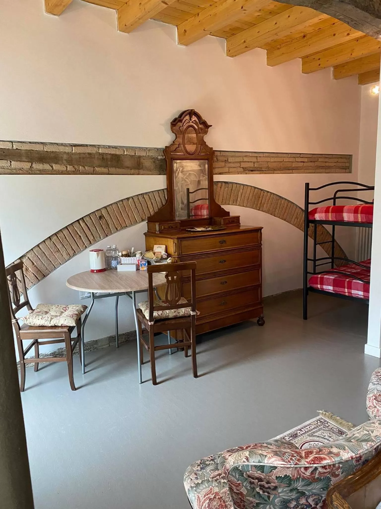 Food, Bed in B&B La Corte del Segrino