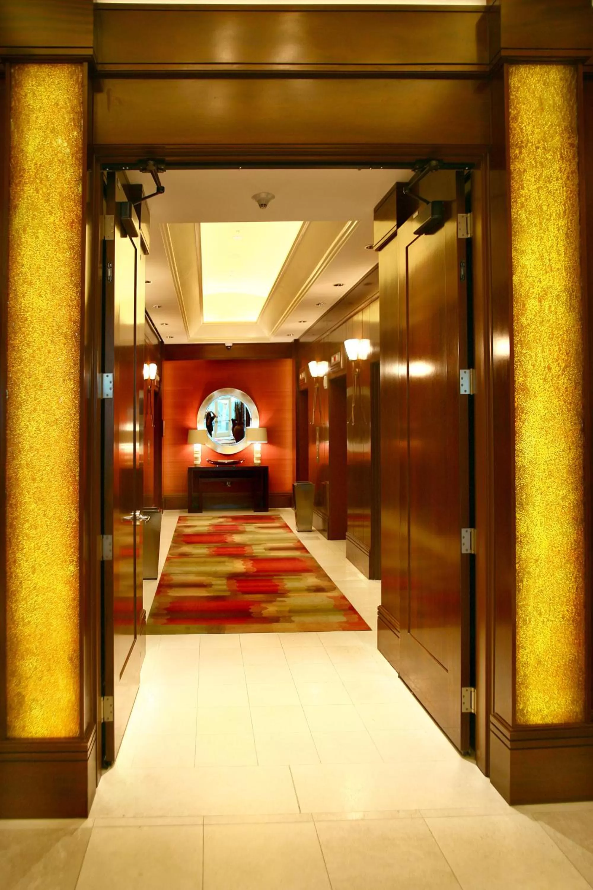 Decorative detail in Luxury Suites International at The Signature