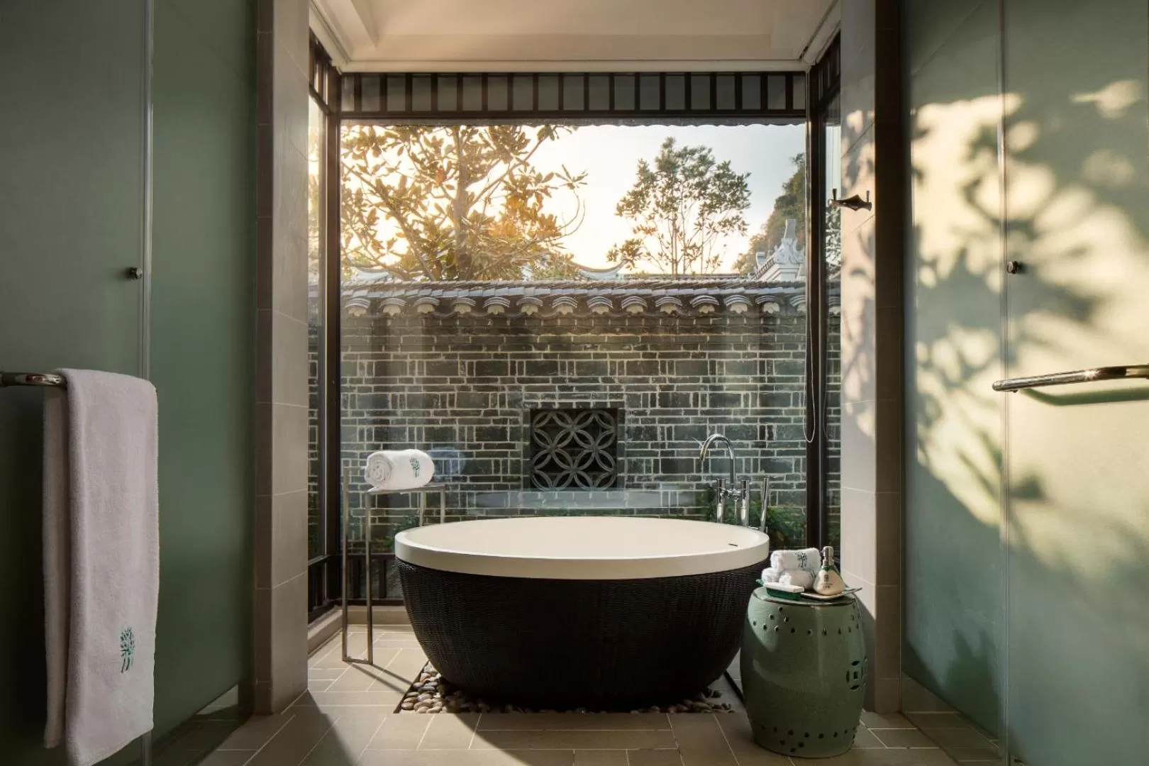 Bathroom in Banyan Tree Yangshuo