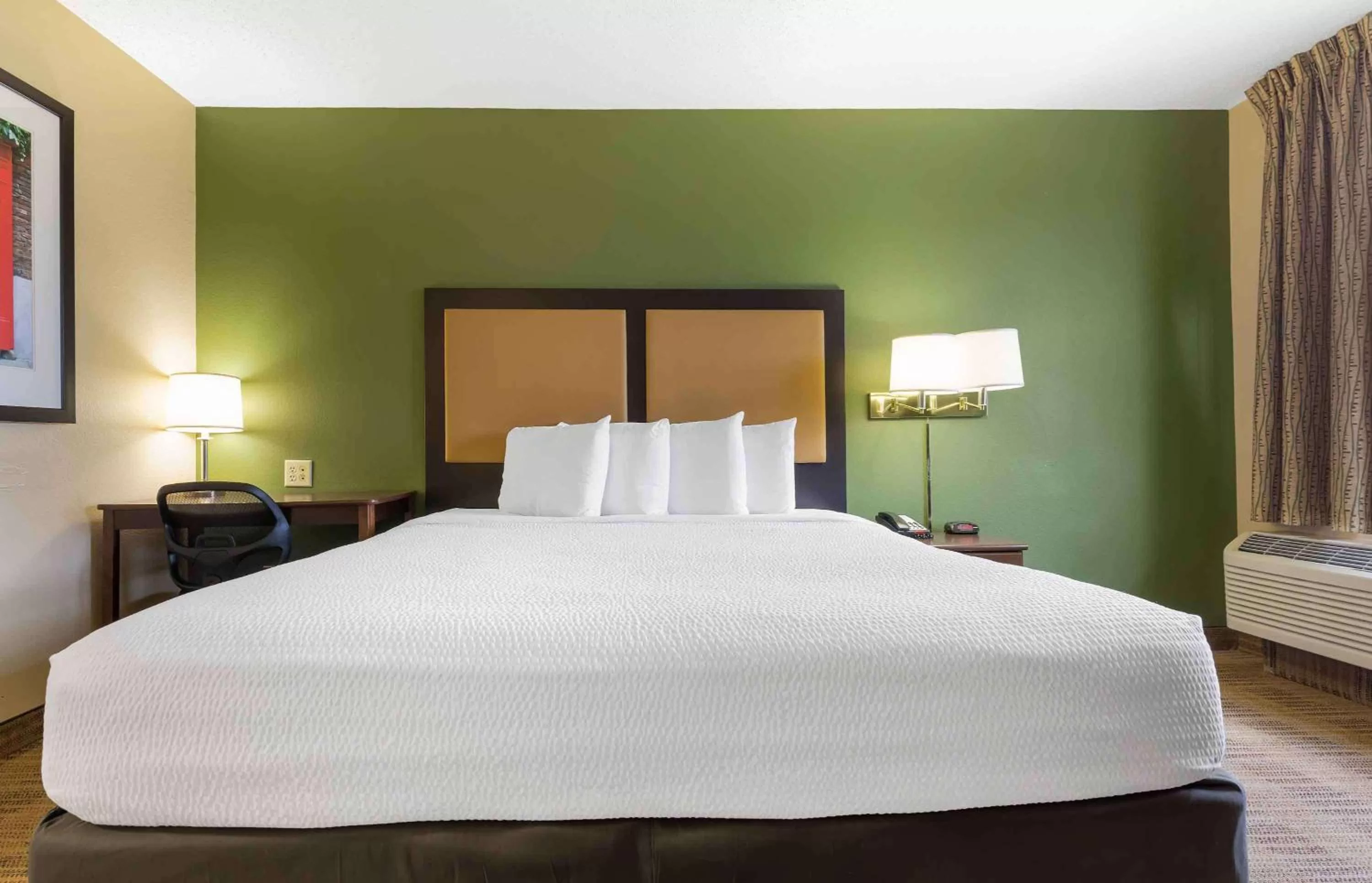 Bedroom, Bed in Extended Stay America Suites - Waco - Woodway