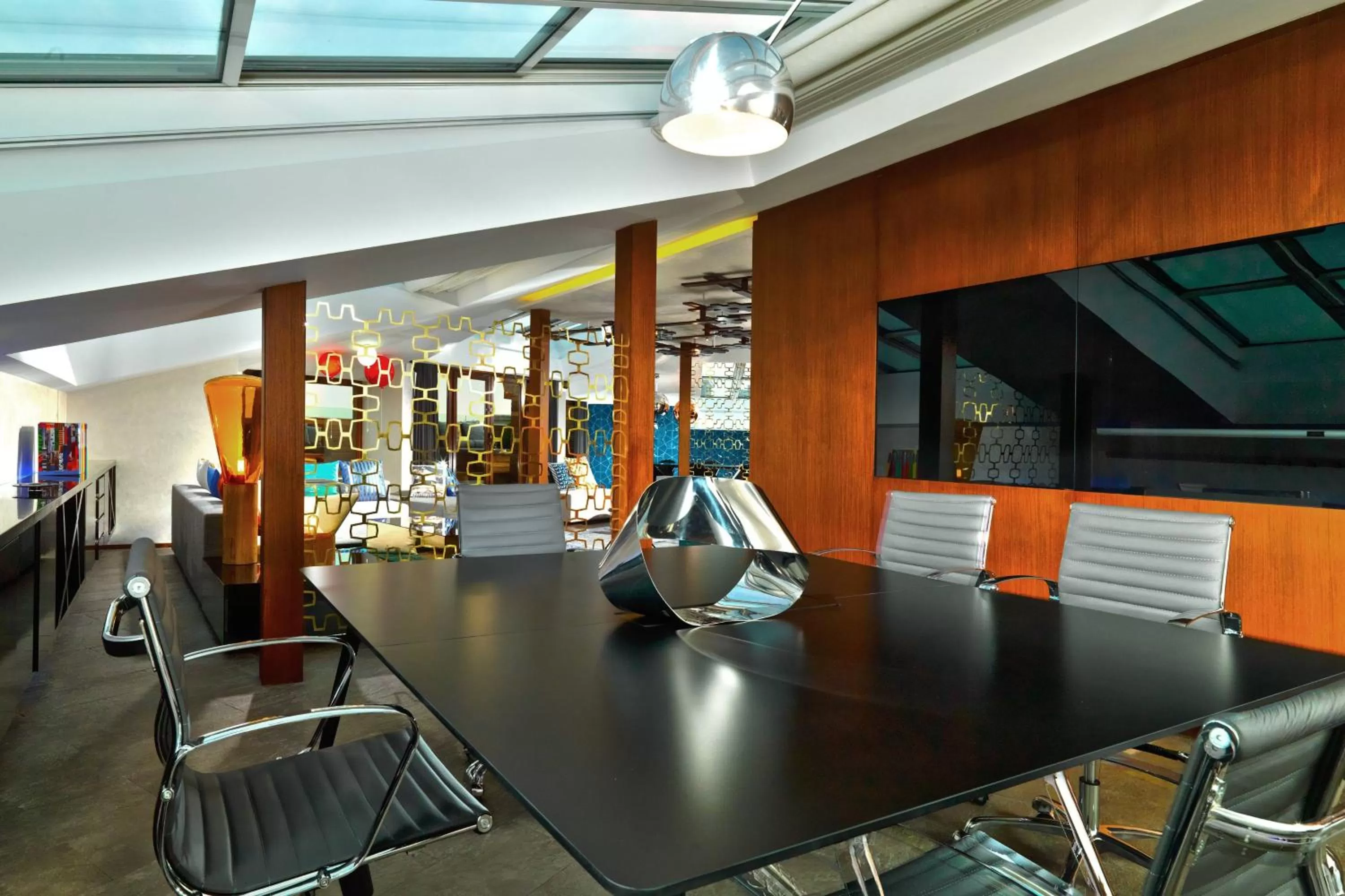 Photo of the whole room in W Istanbul