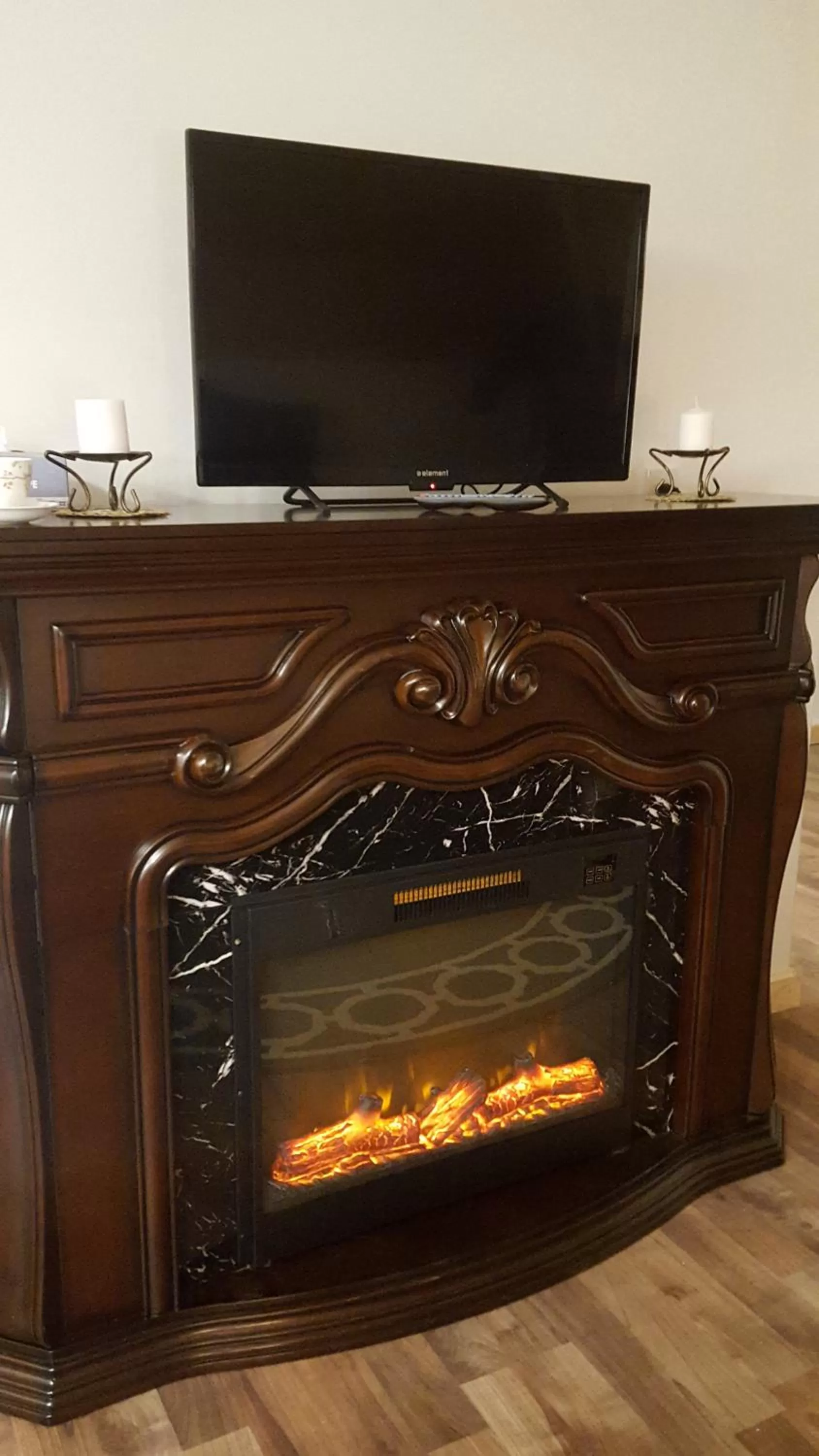 Decorative detail, TV/Entertainment Center in The White Birch Inn