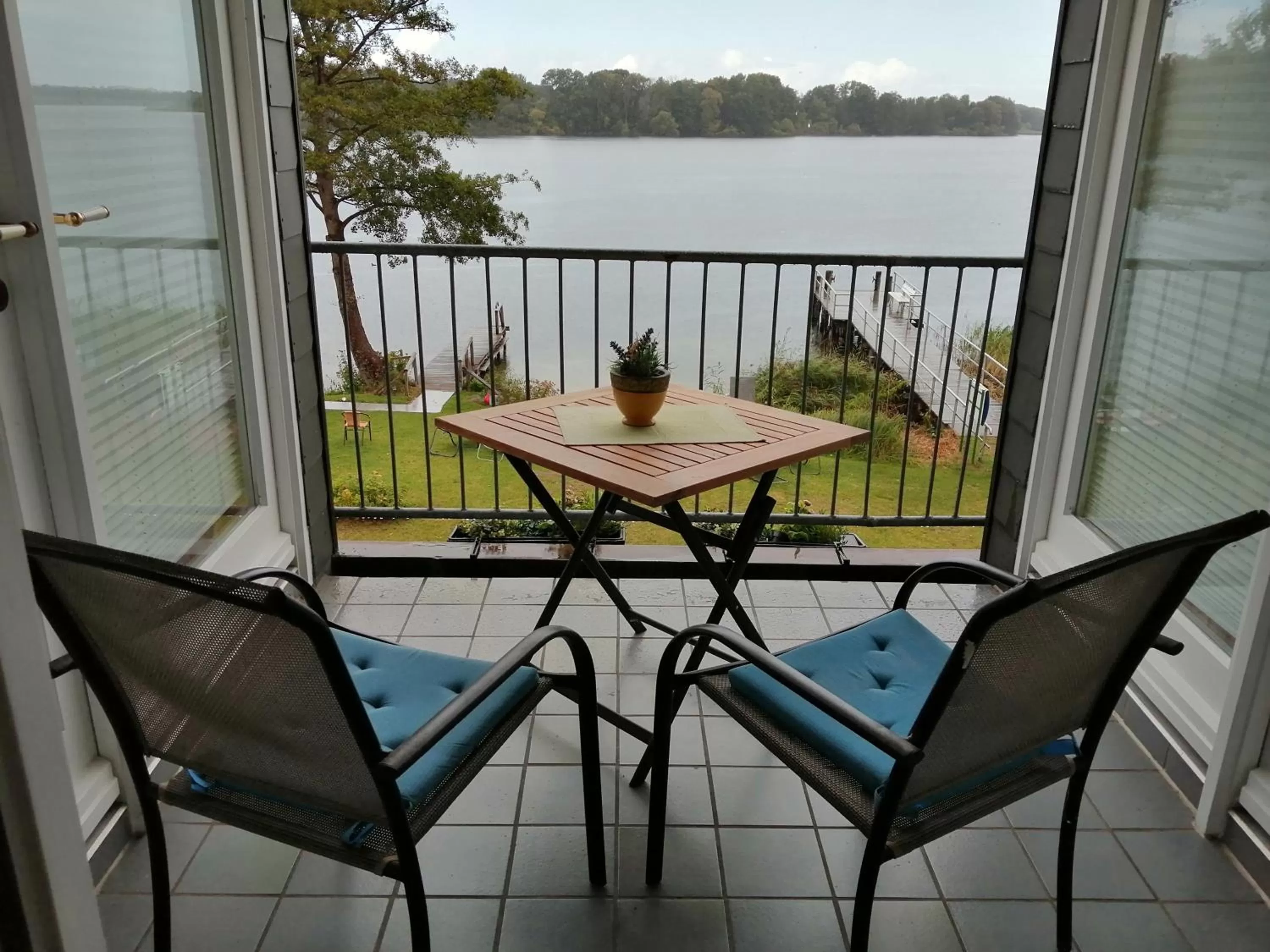 Balcony/Terrace in Hotel Fährhaus Niederkleveez
