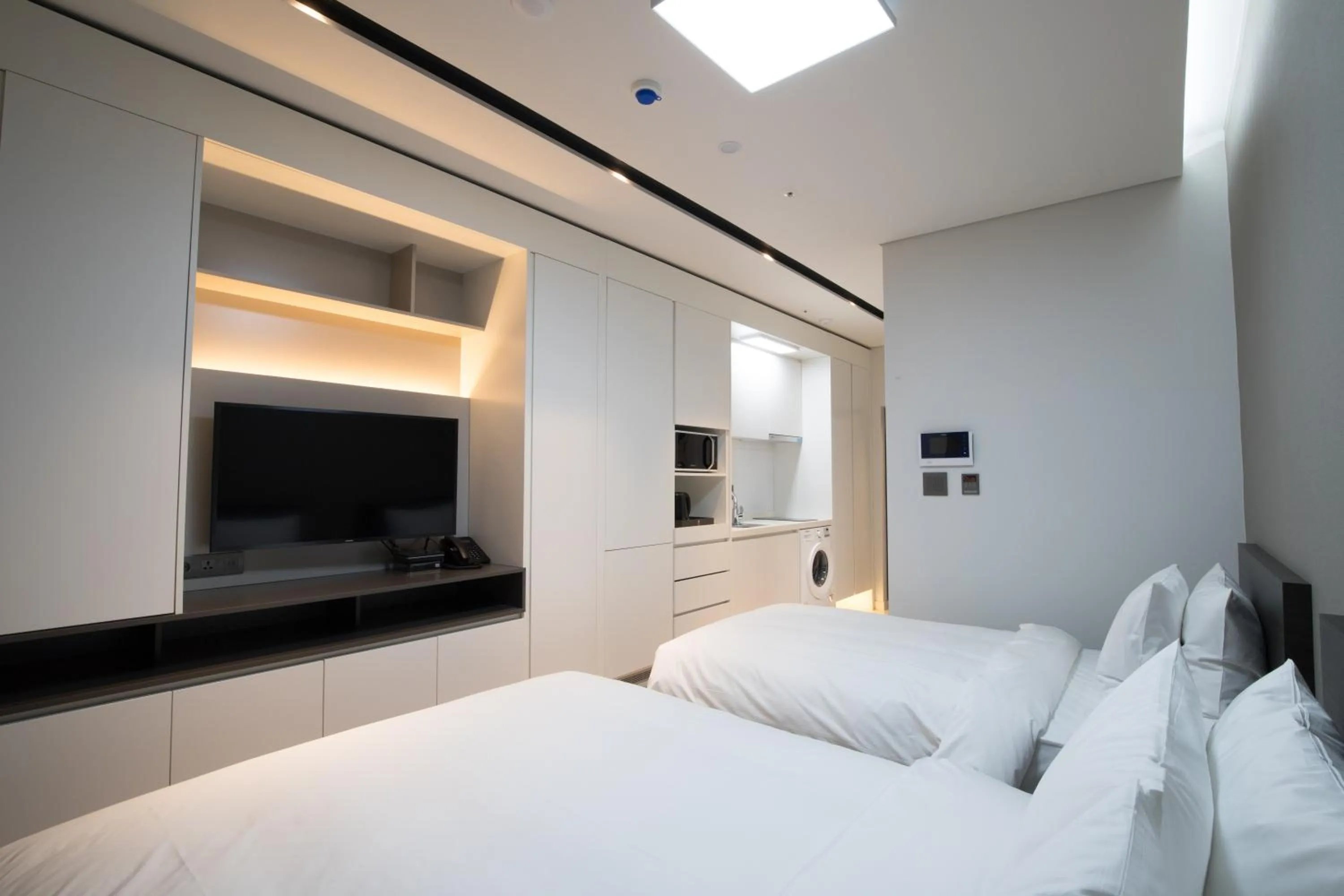 Bed in Sunrise Hotel Sokcho