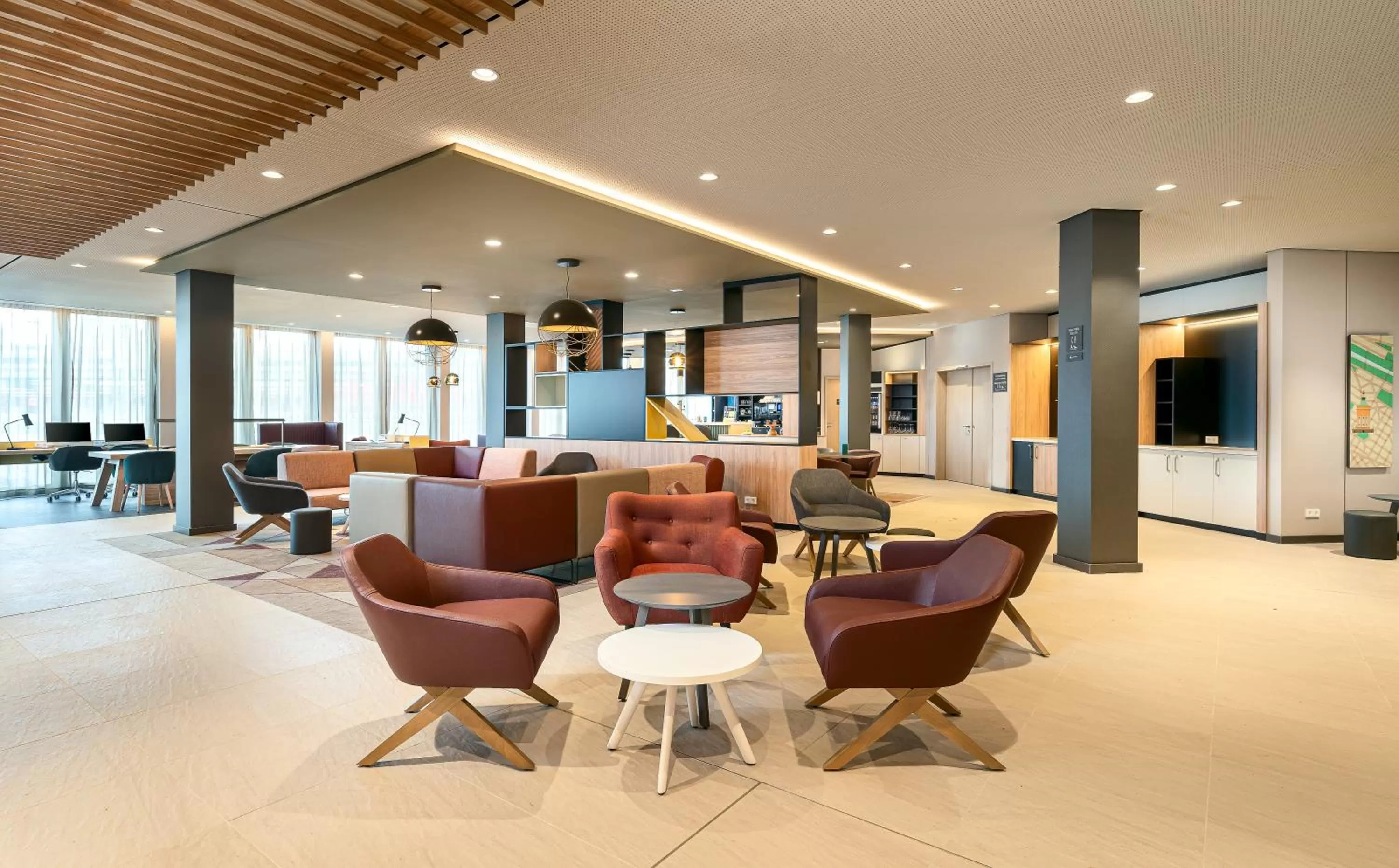 Property building in Holiday Inn - Mannheim City - Hauptbahnhof by IHG