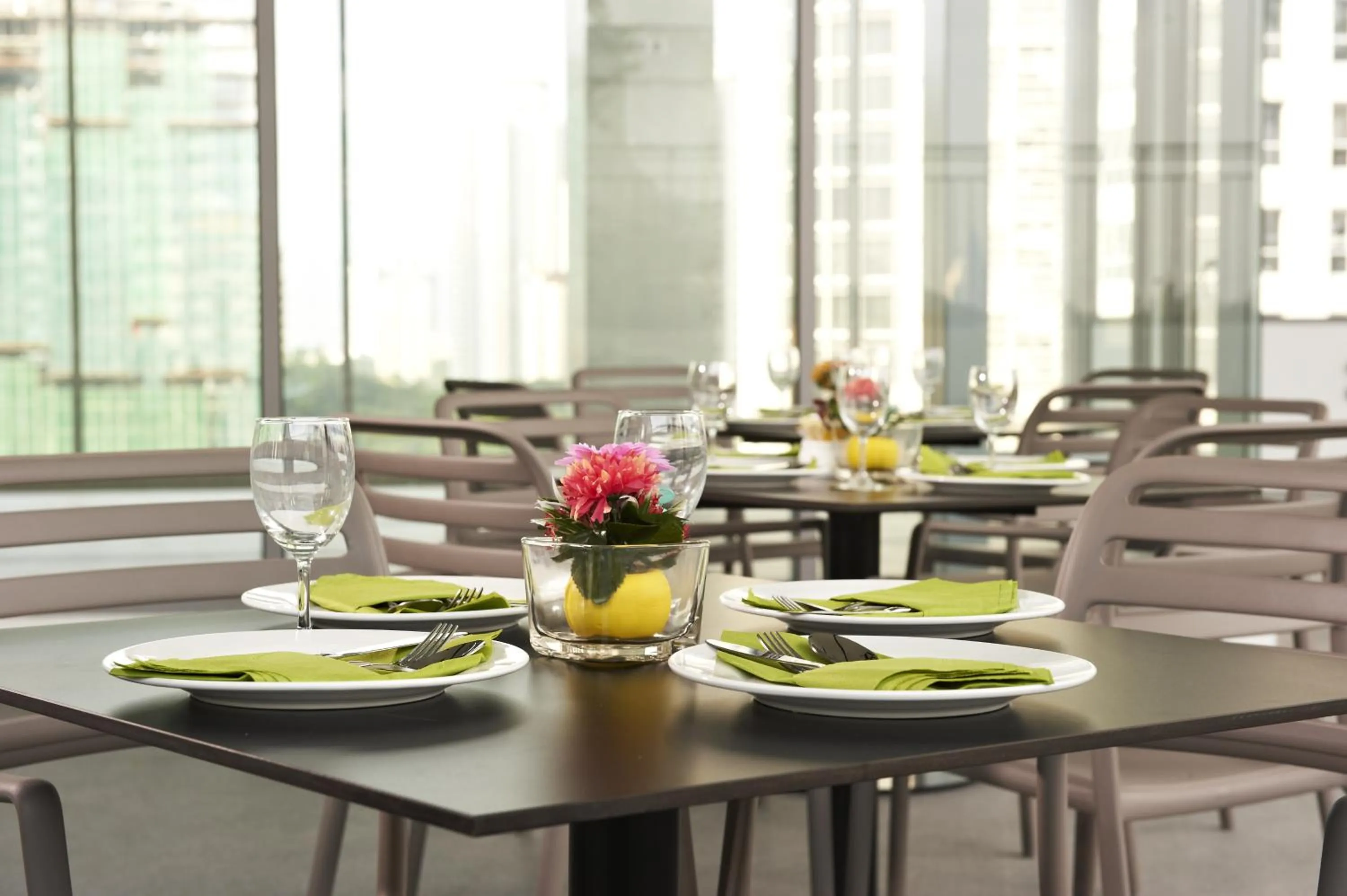 Restaurant/places to eat in The Signature Hotel & Serviced Suites Kuala Lumpur