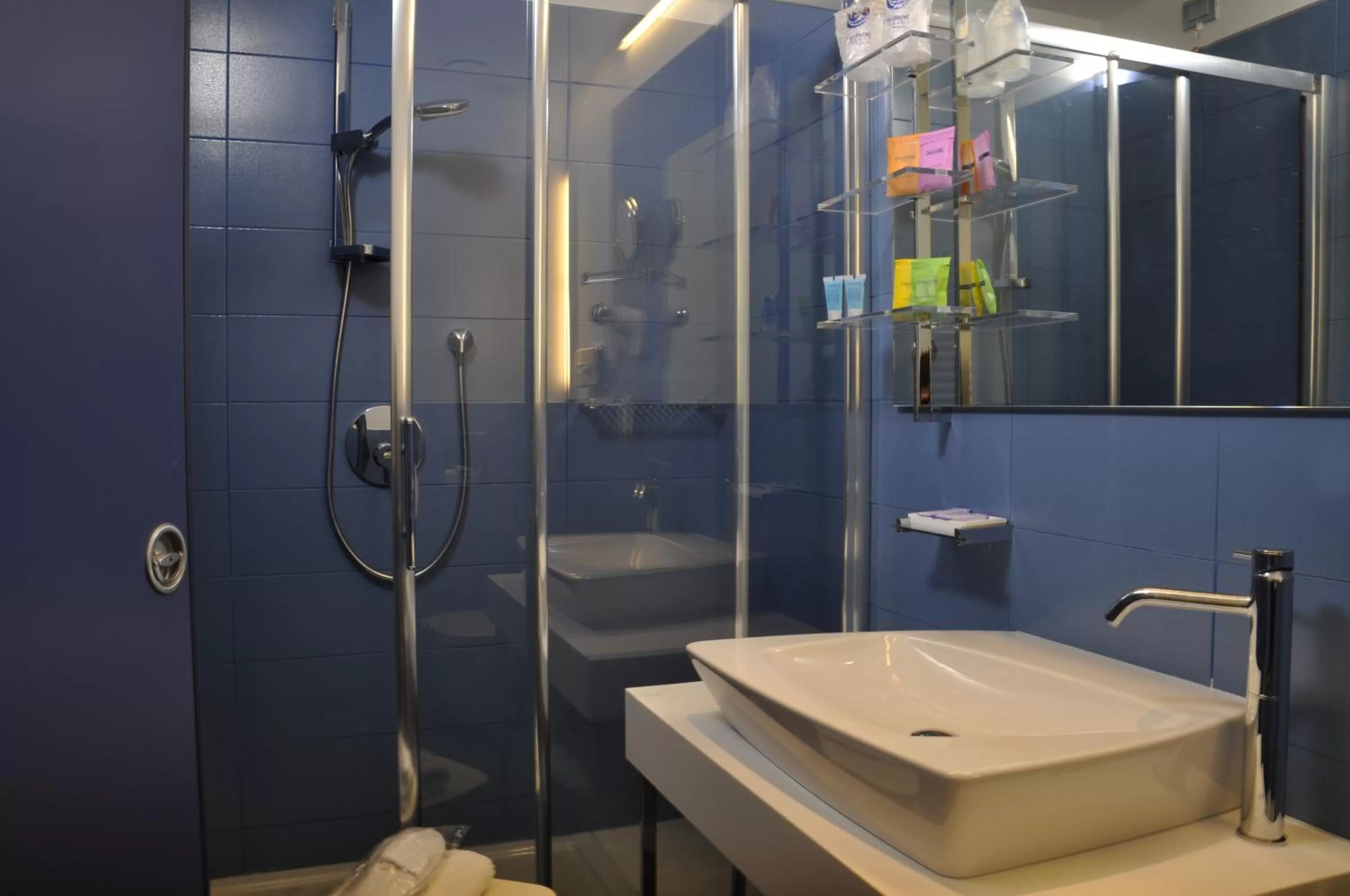 Bathroom in Hotel Poseidon