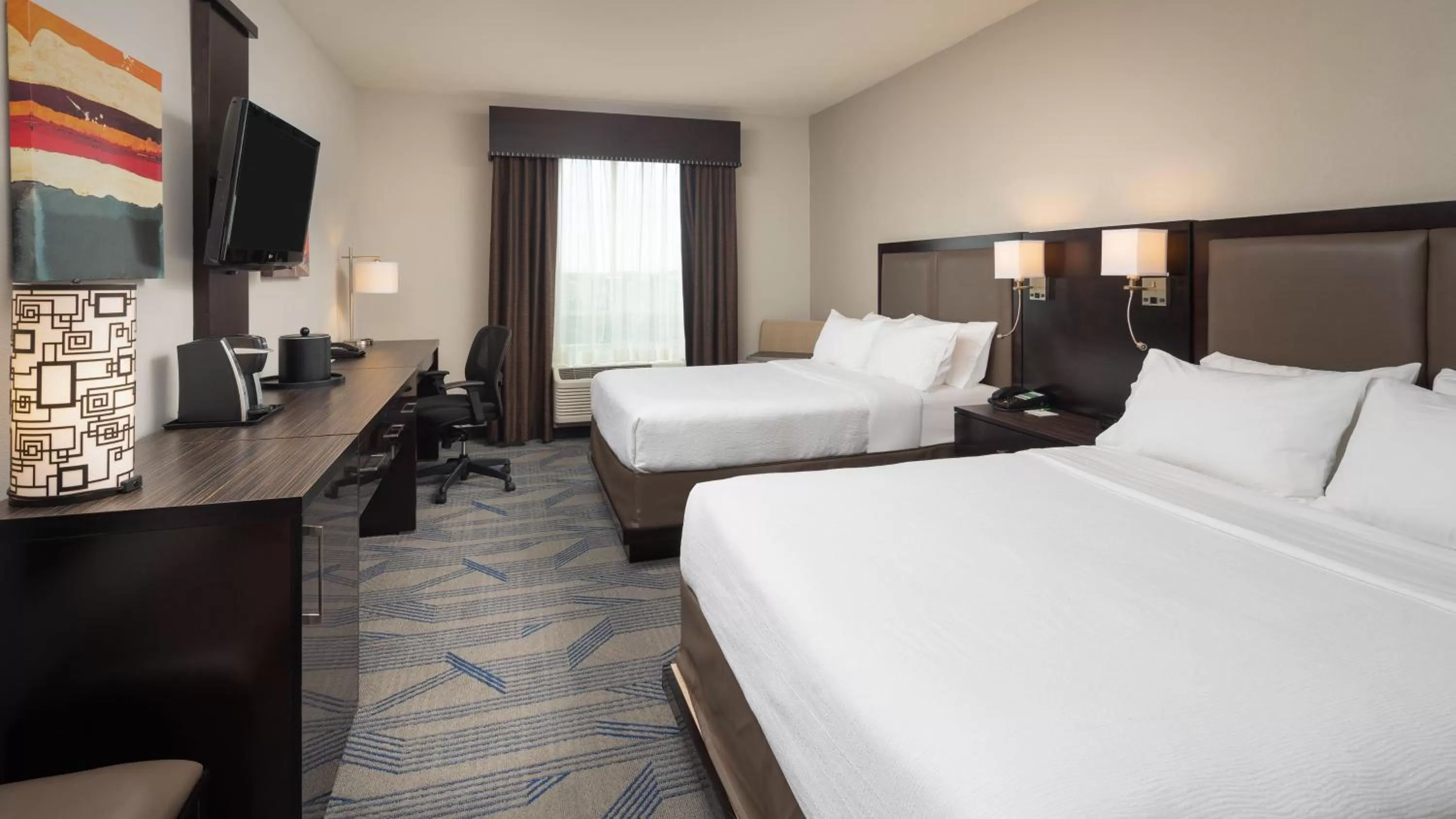 Photo of the whole room, Bed in Holiday Inn Houston West - Westway Park by IHG