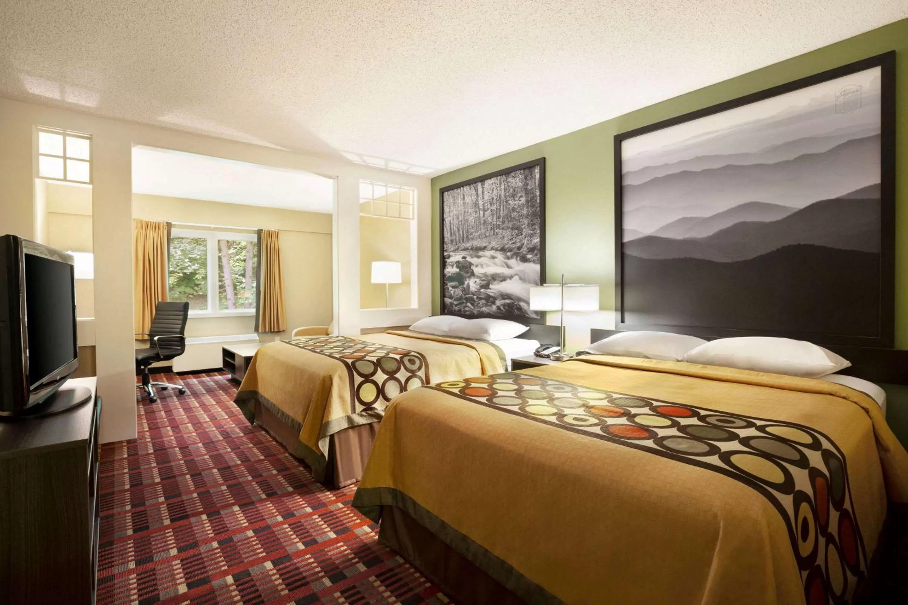 Photo of the whole room, Bed in Super 8 by Wyndham Cherokee