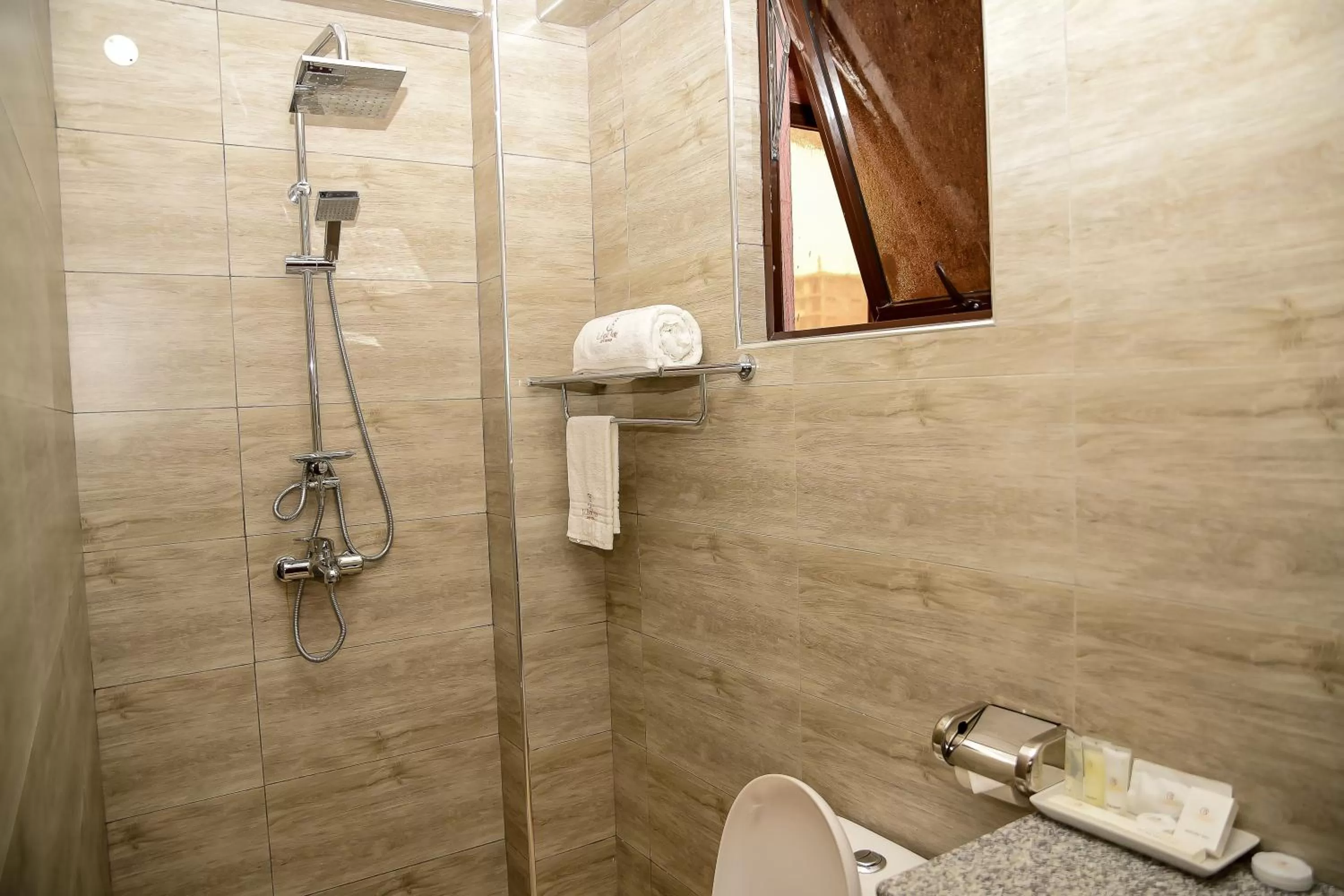 Bathroom in LA BEILA HOTEL MERU