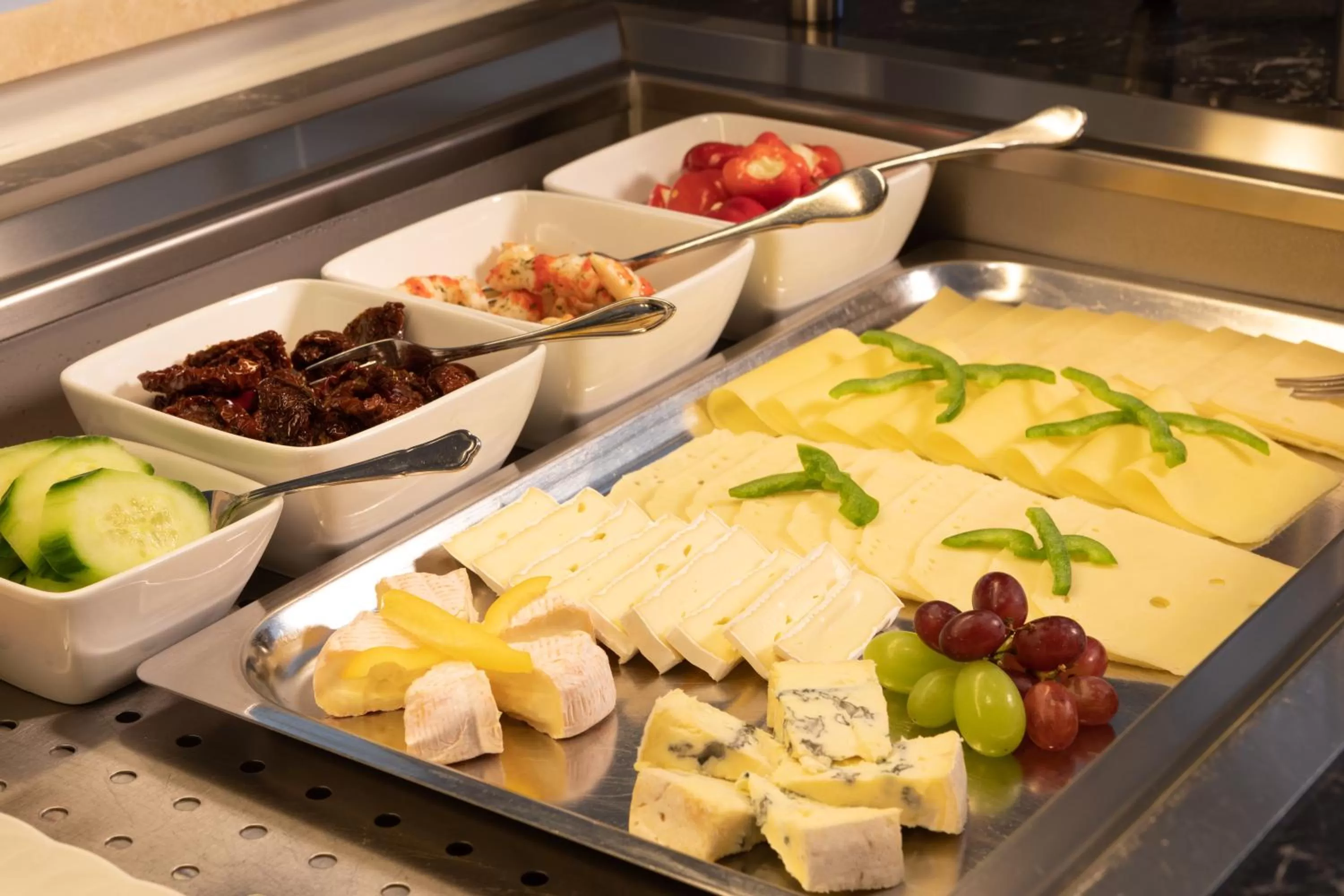 Buffet breakfast in Landhotel-Restaurant Huberhof Allershausen