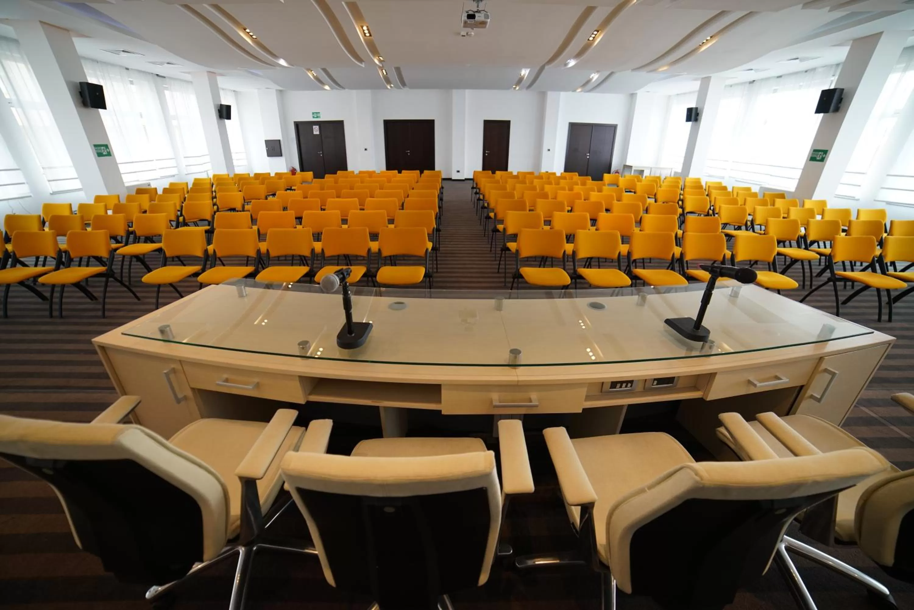 Meeting/conference room in Hotel Vojvodina