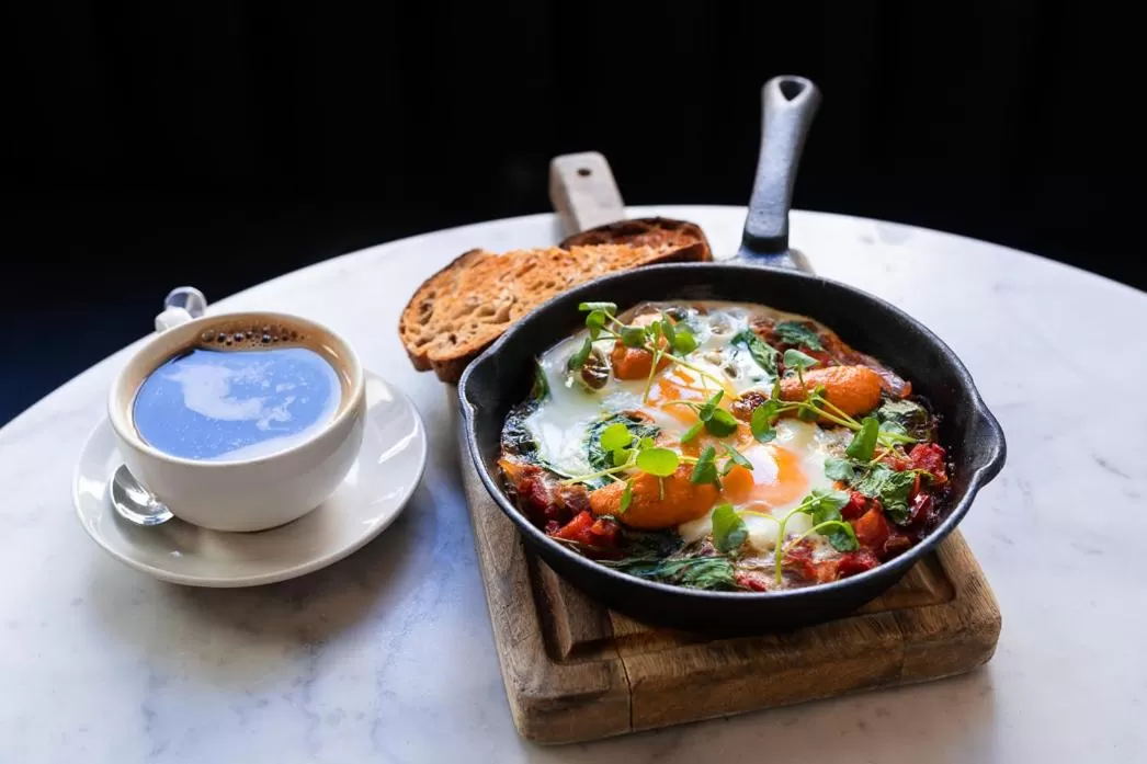 Breakfast in The Ginger Pig