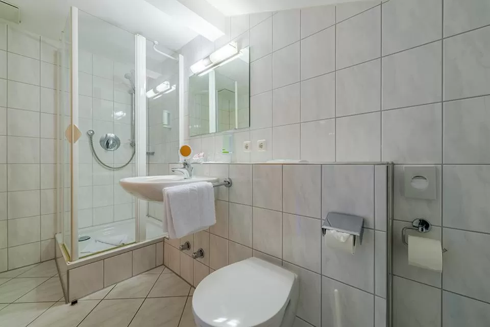 Bathroom in Hotel Neudeck