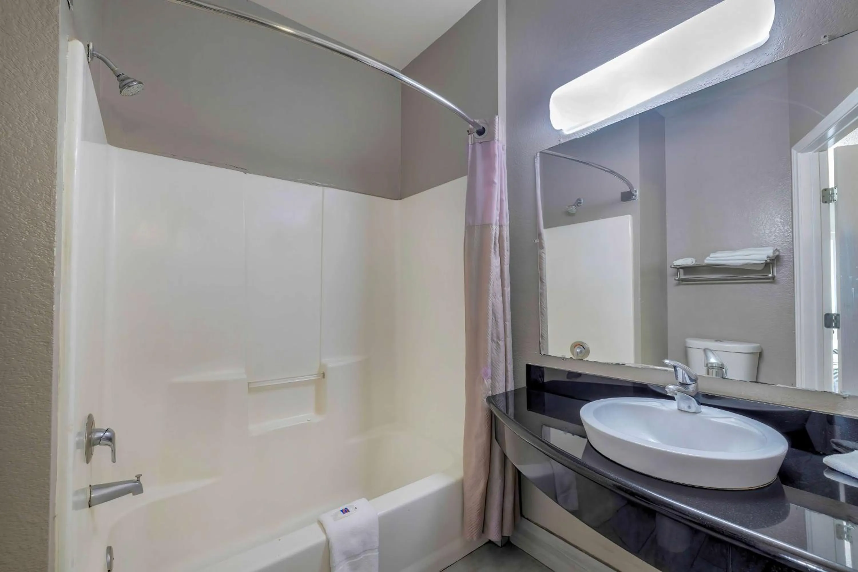 Bathroom in Motel 6-Cedar Park, TX