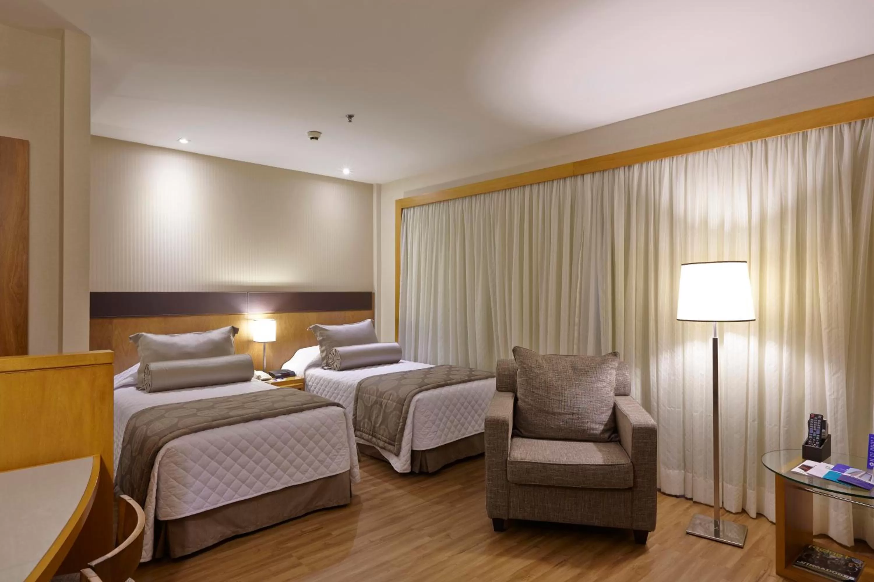 Standard Twin Room in Transamerica Executive Faria Lima