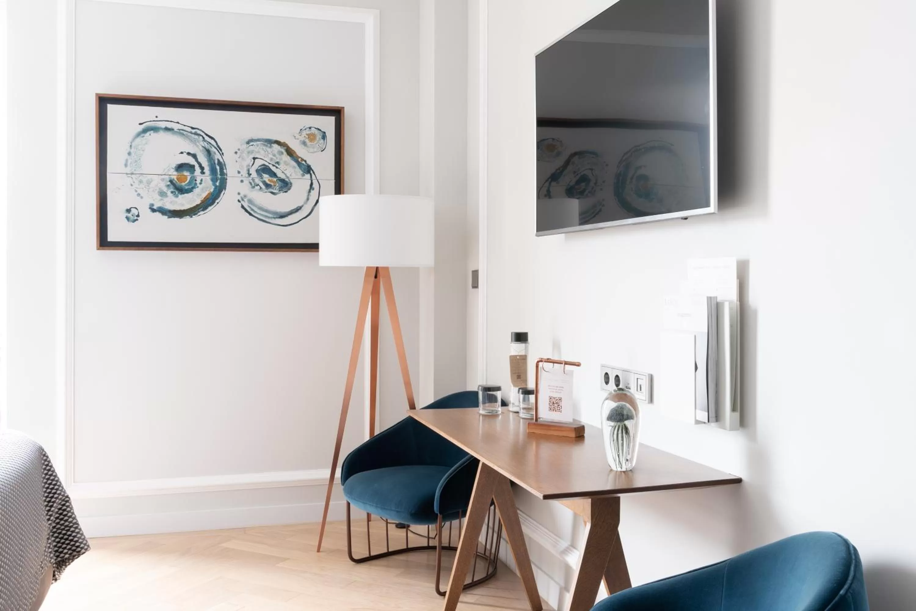 TV and multimedia in Lasala Plaza Hotel - Adults Only