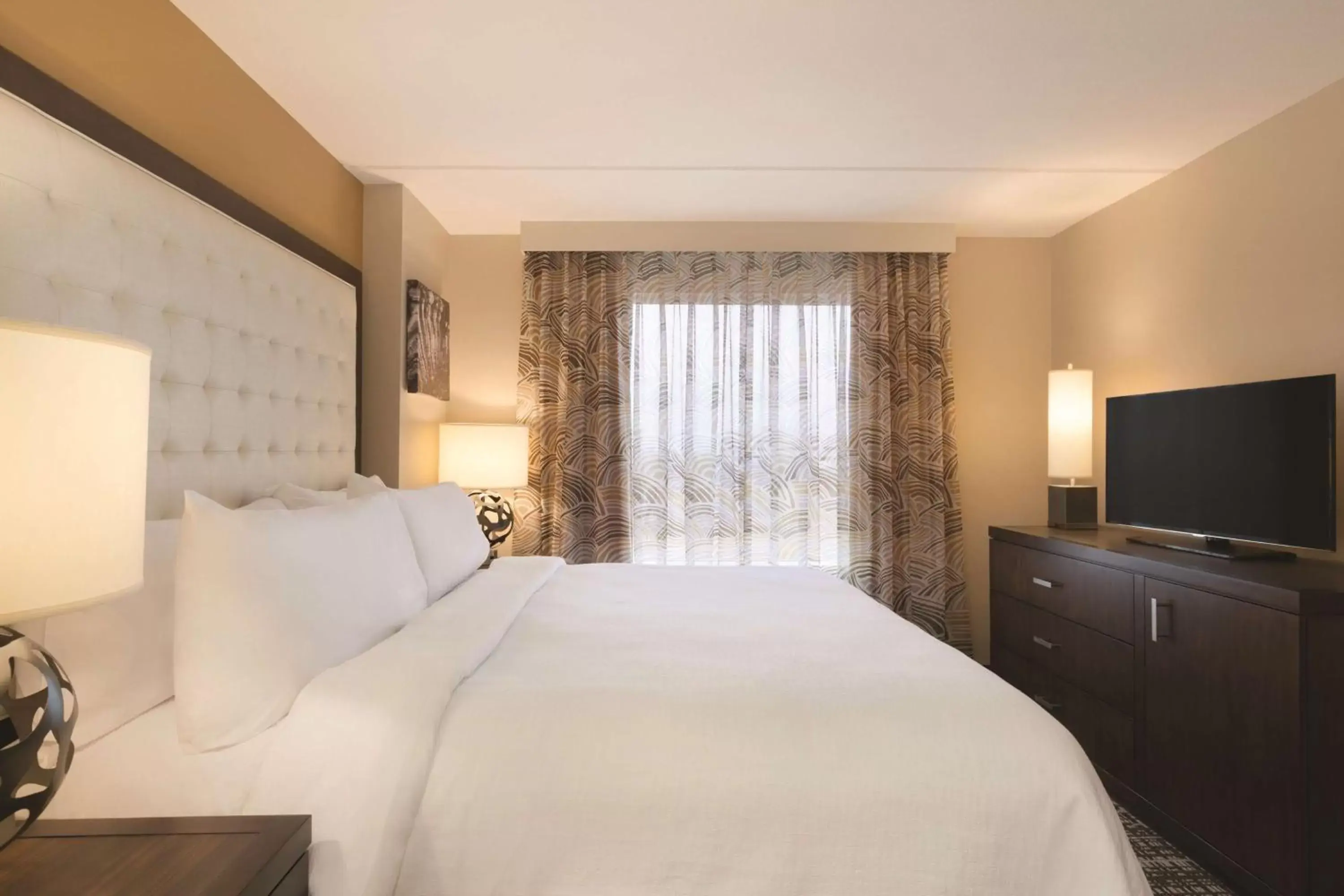 King Suite in Embassy Suites Oklahoma City Downtown/Medical Center King Suite in Embassy Suites Oklahoma City Downtown/Medical Center