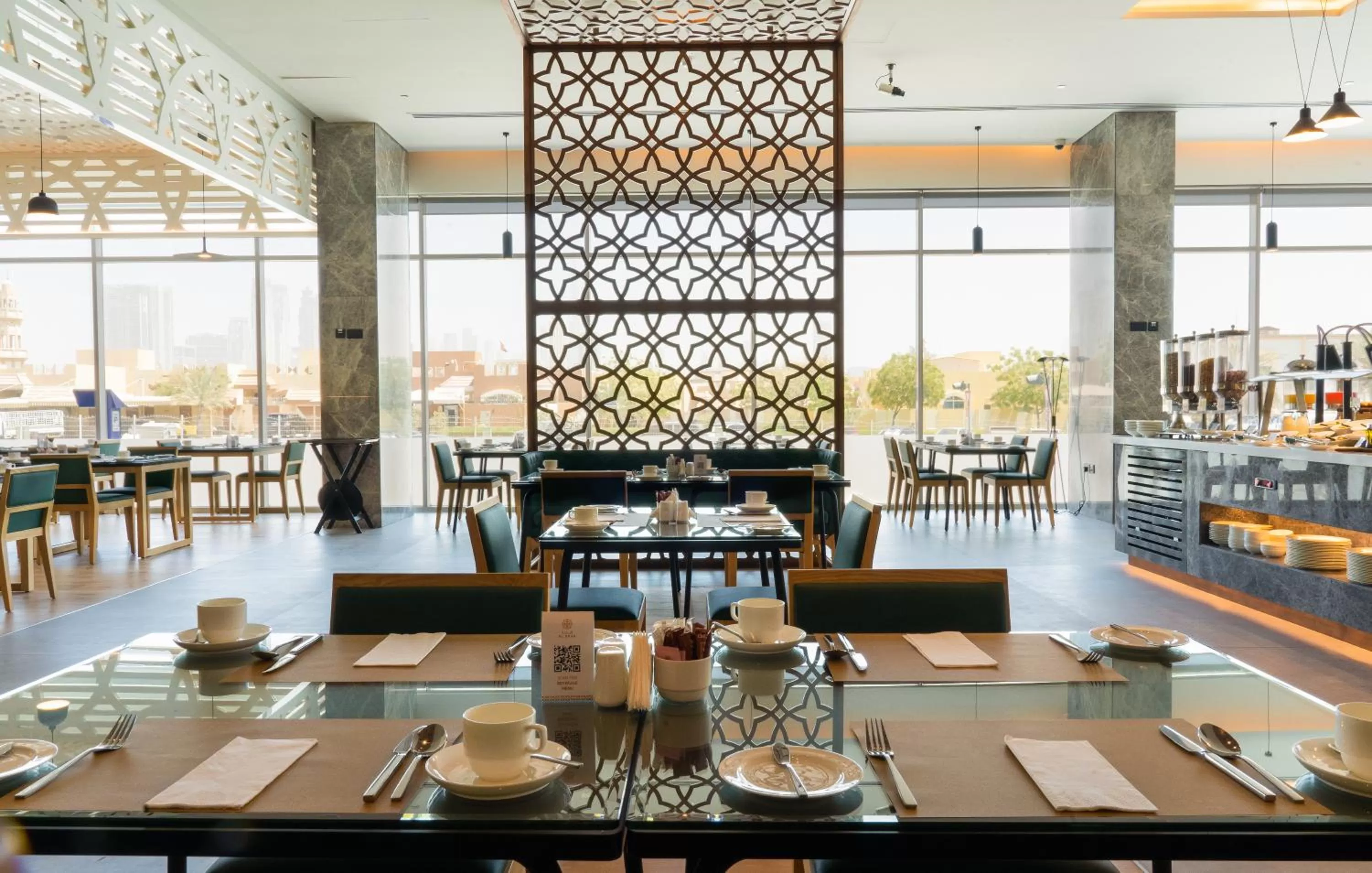 Restaurant/places to eat in Al Khoory Courtyard Hotel