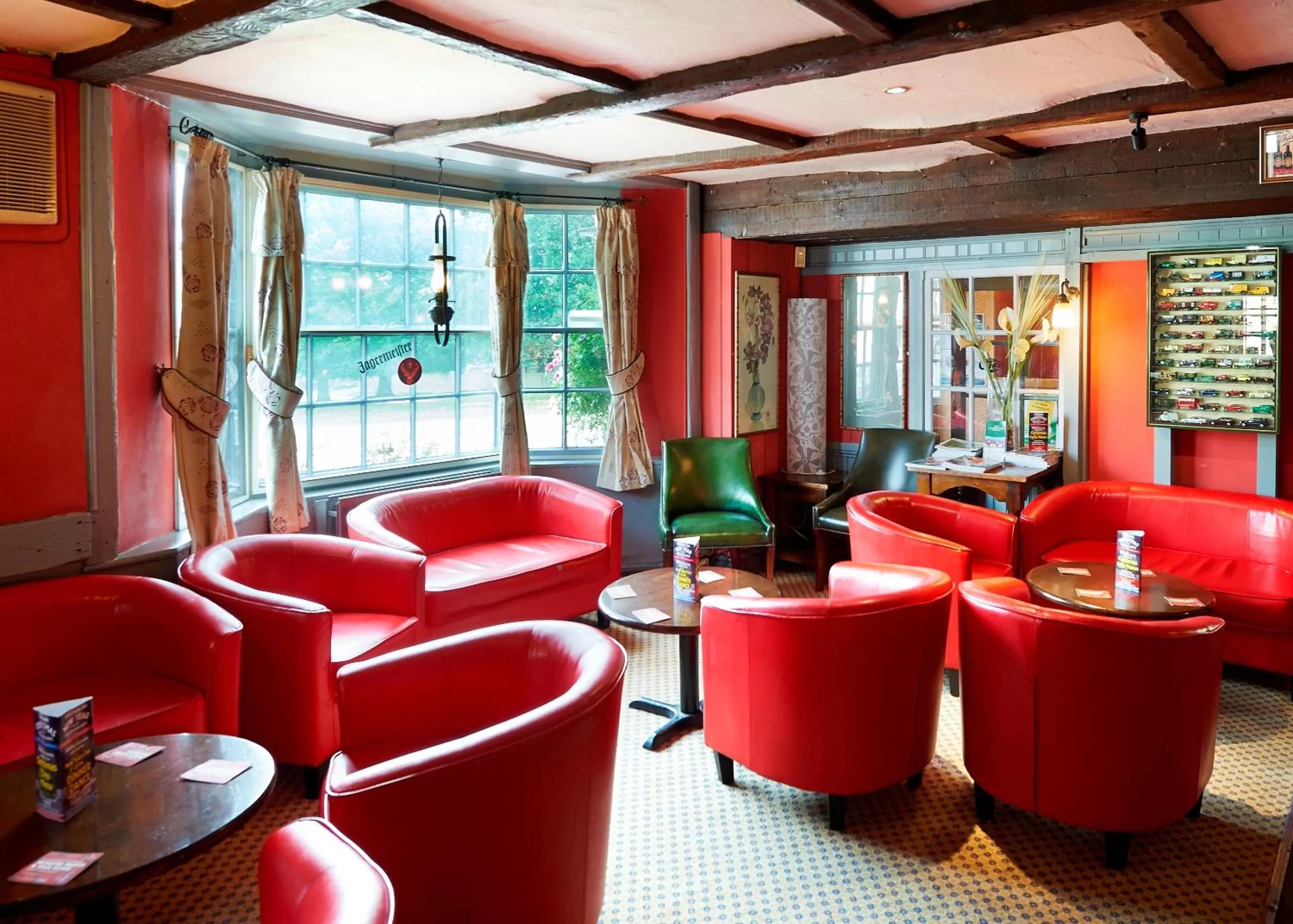 Lounge or bar in Camden Arms Hotel