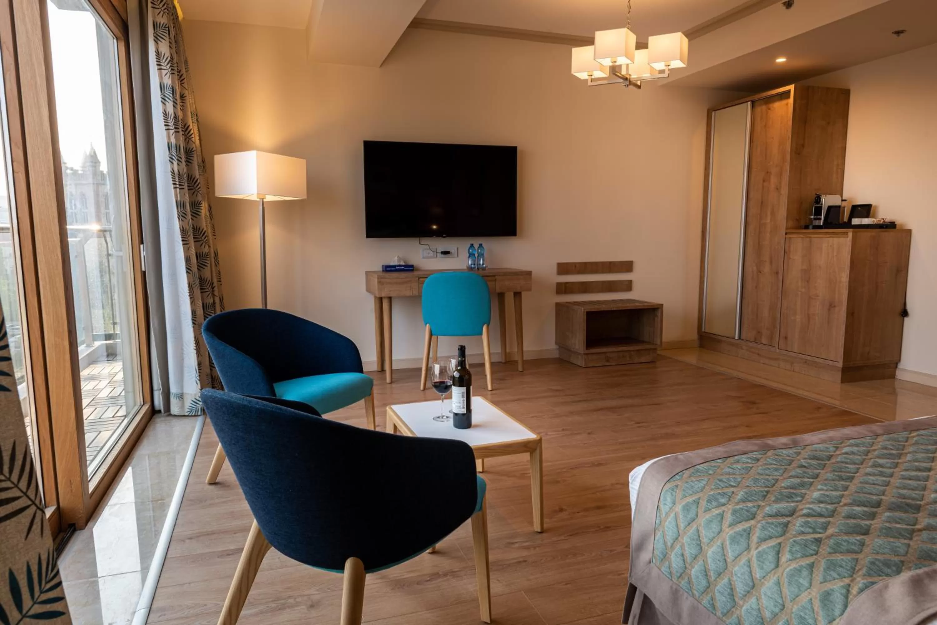 TV and multimedia in Ambassador Boutique Hotel - Jerusalem