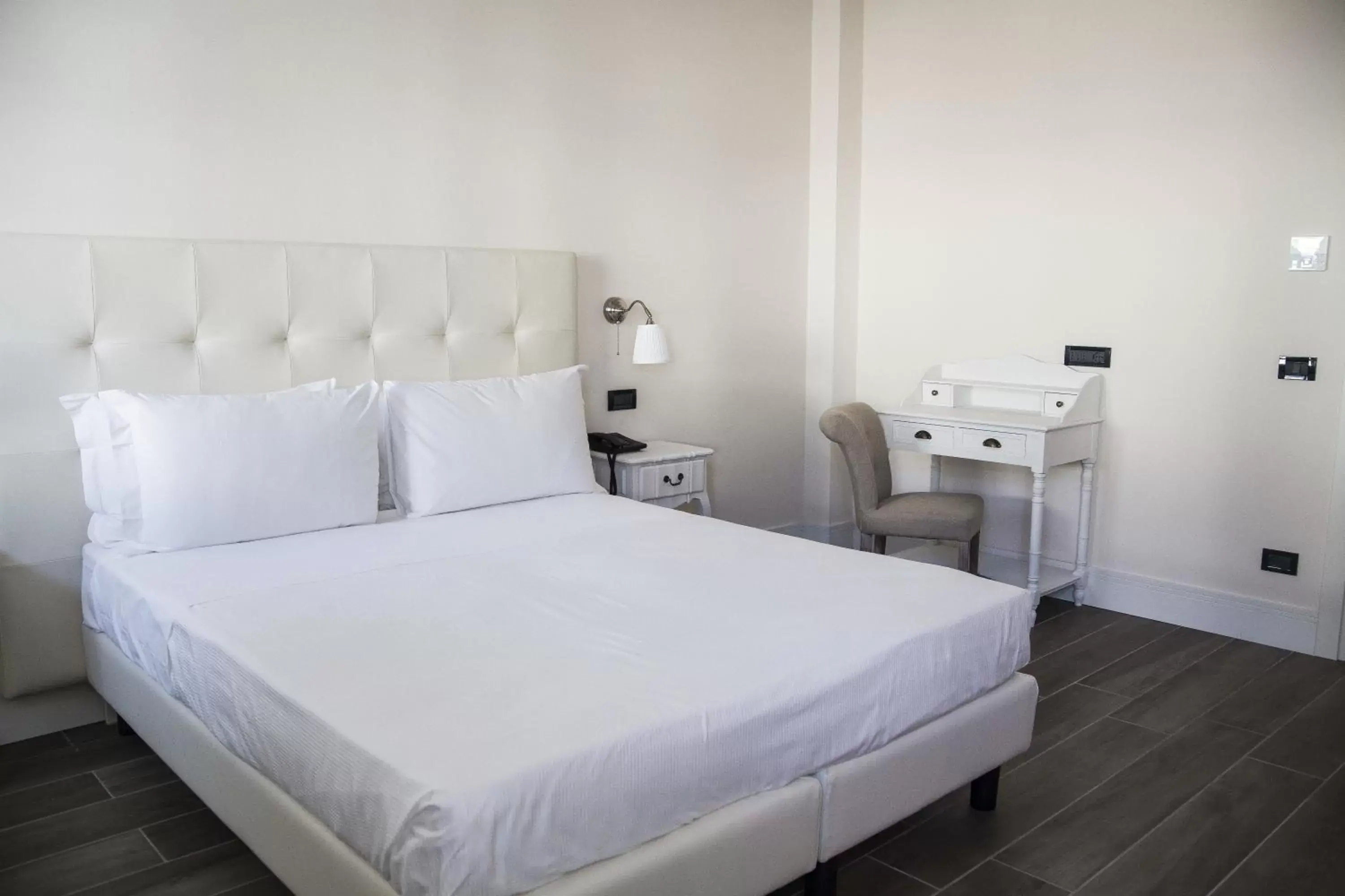 Triple Room - single occupancy in Tornabuoni View Triple Room - single occupancy in Tornabuoni View