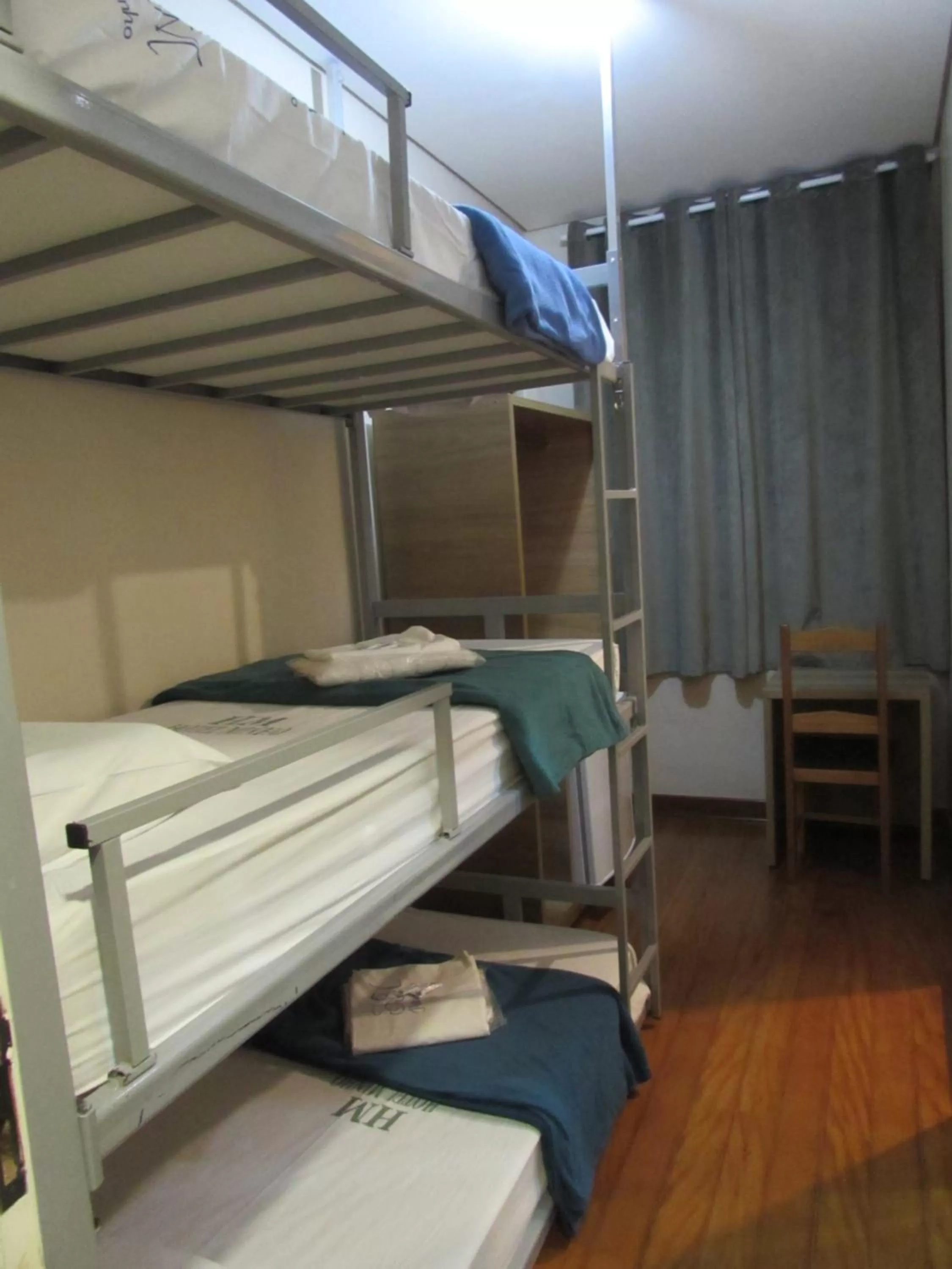 Photo of the whole room, Bed in Hotel Minho - Próximo a 25 de Março, Brás, Bom Retiro e Hospital Pérola Byington