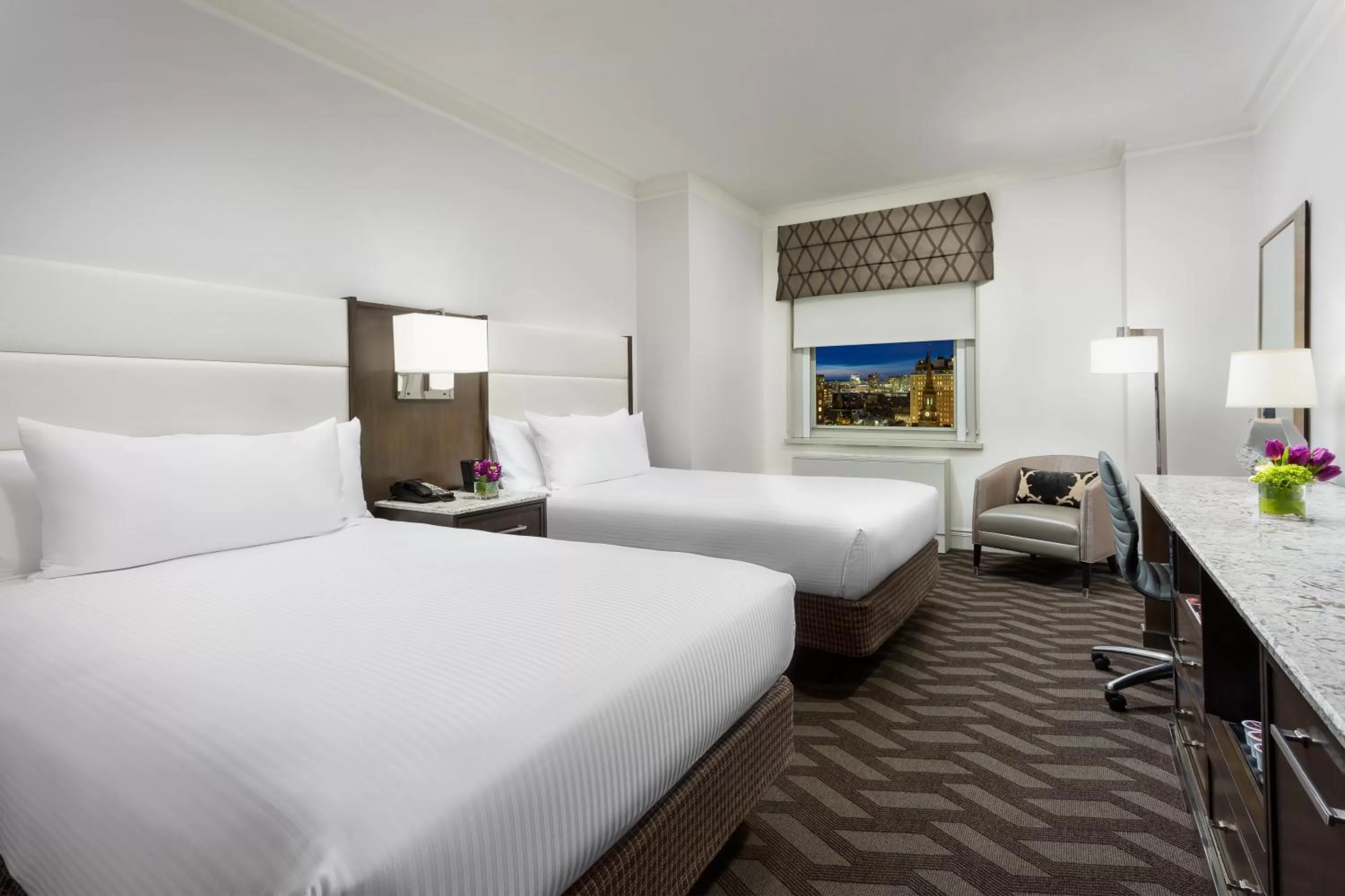 Photo of the whole room, Bed in Hilton Boston Park Plaza