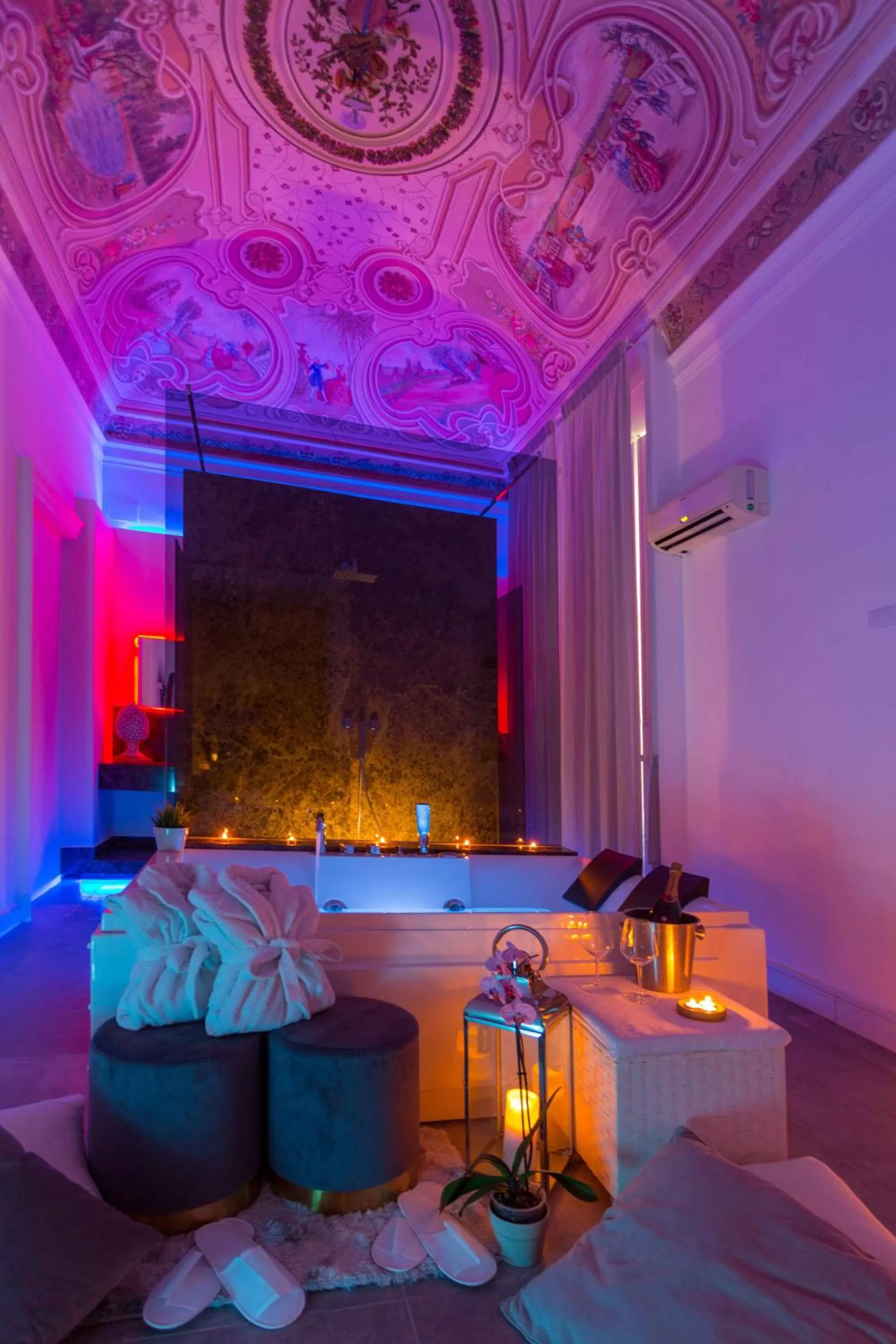 Hot Tub in Palazzo Bruca Catania