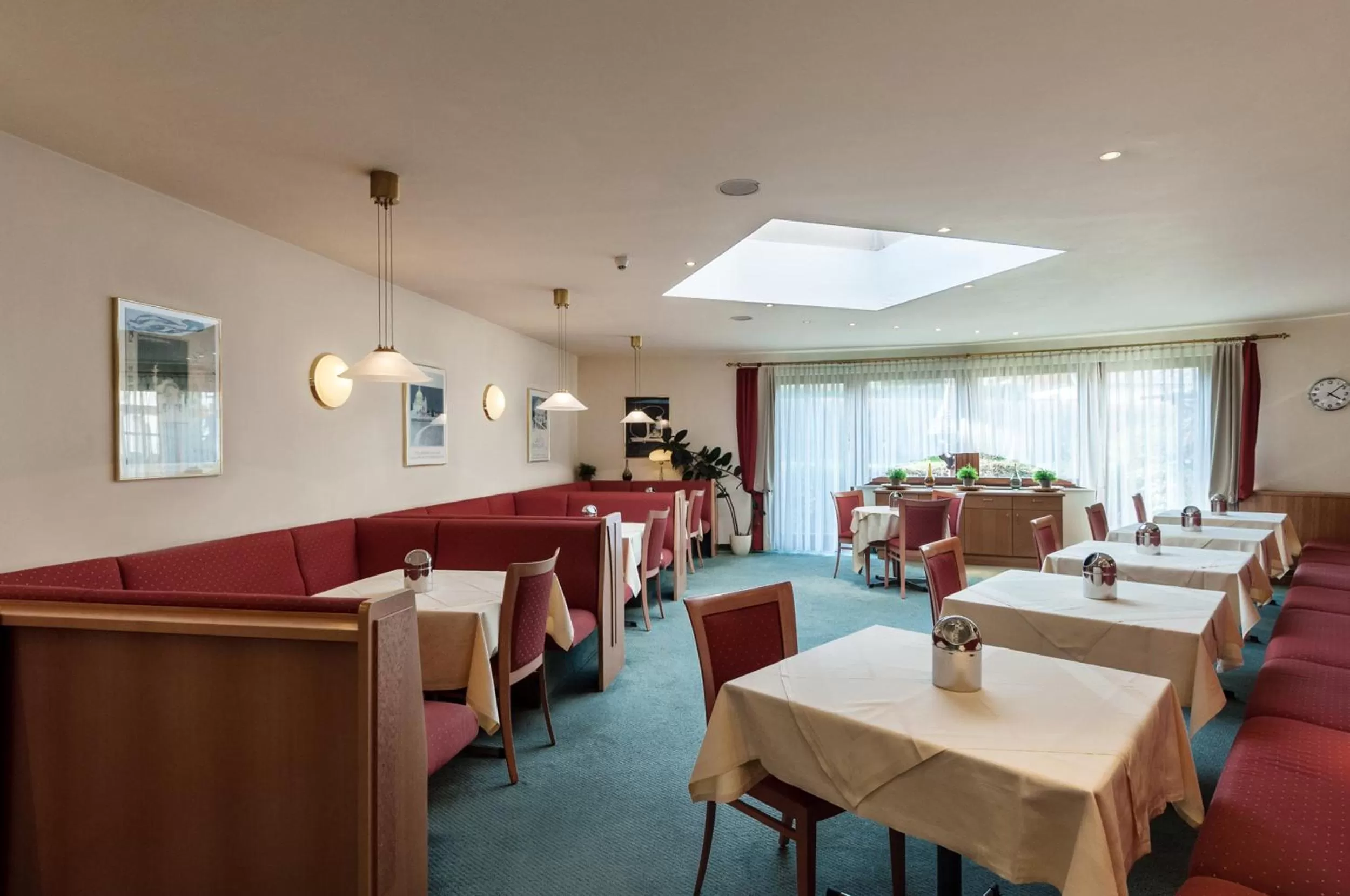 Restaurant/places to eat in Club Hotel Cortina