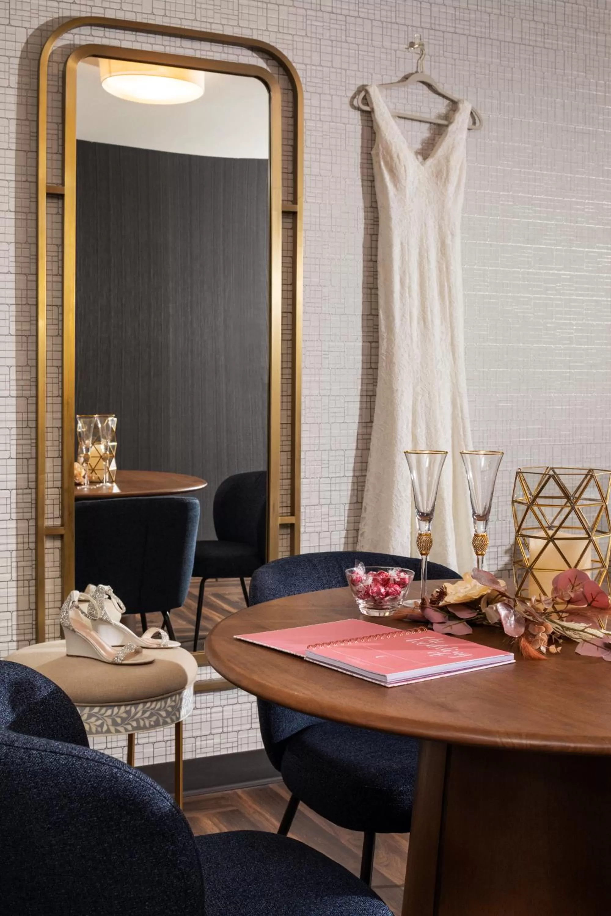 wedding in Courtyard Mankato Hotel & Event Center