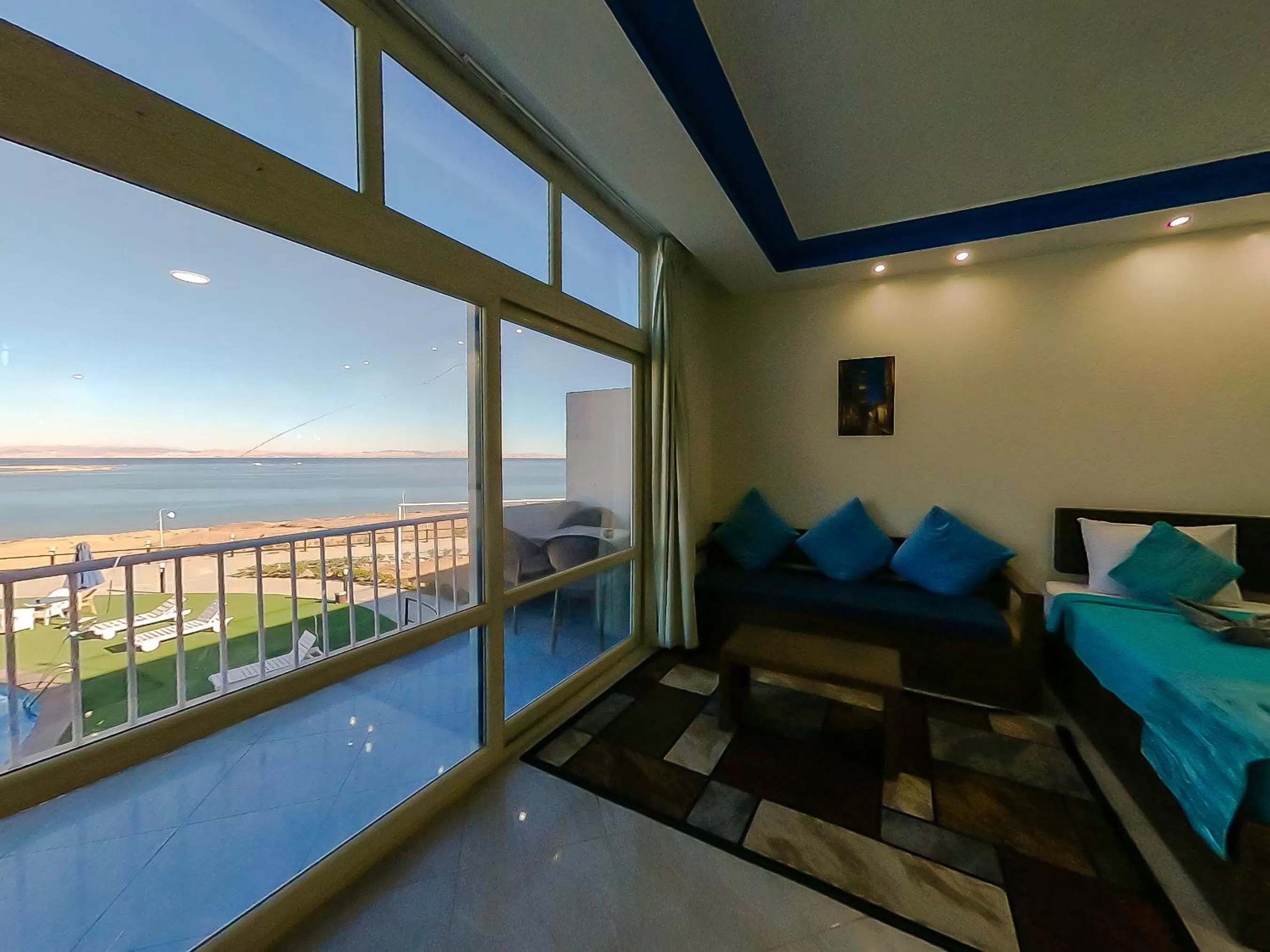 Bed in Seaview Panorama Boatel