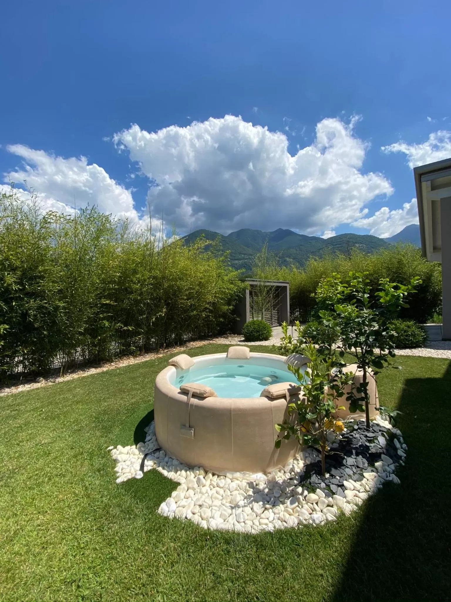 Garden in Art B&B Design