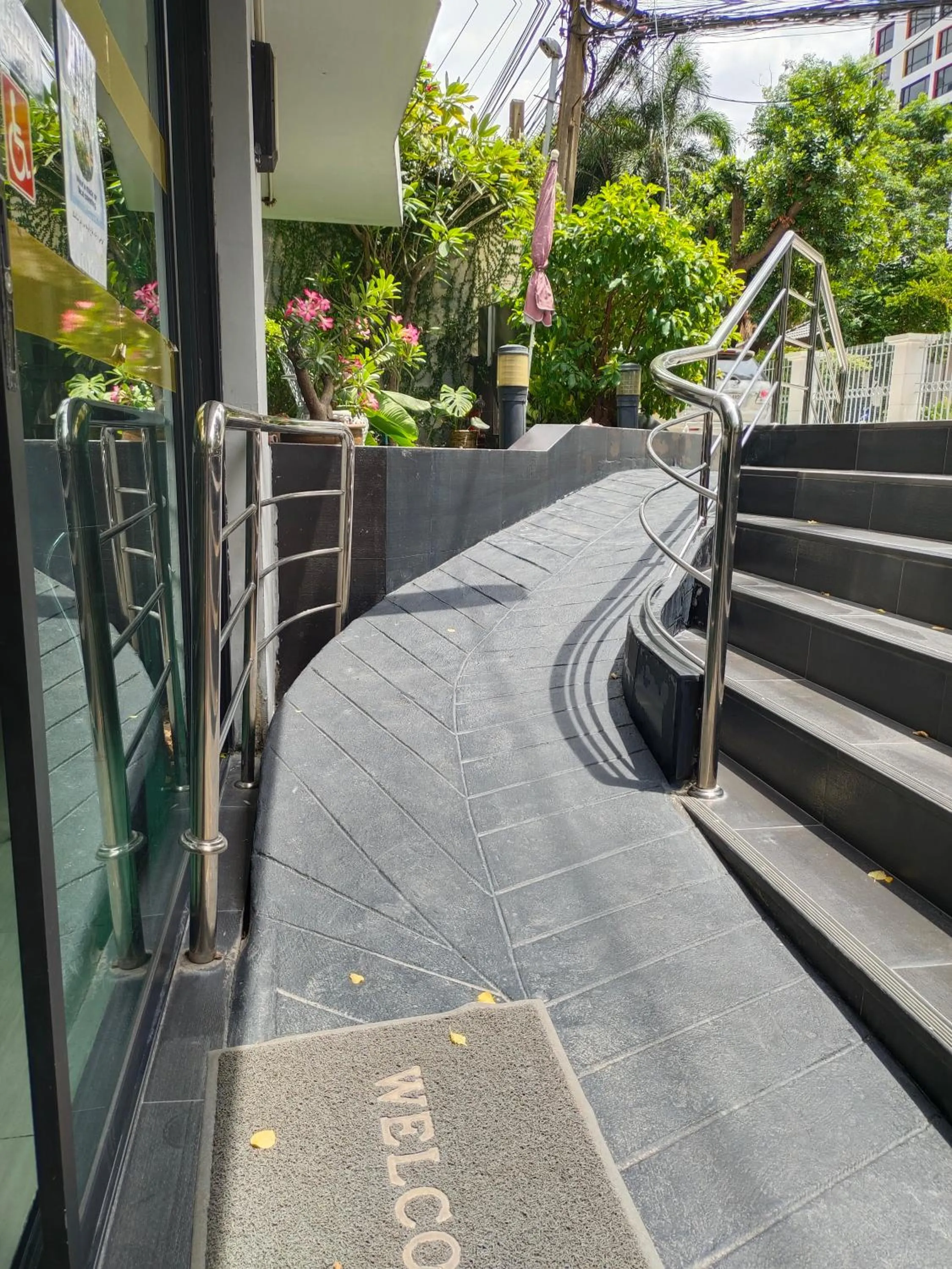 Avatar Suites Hotel - SHA Extra Plus