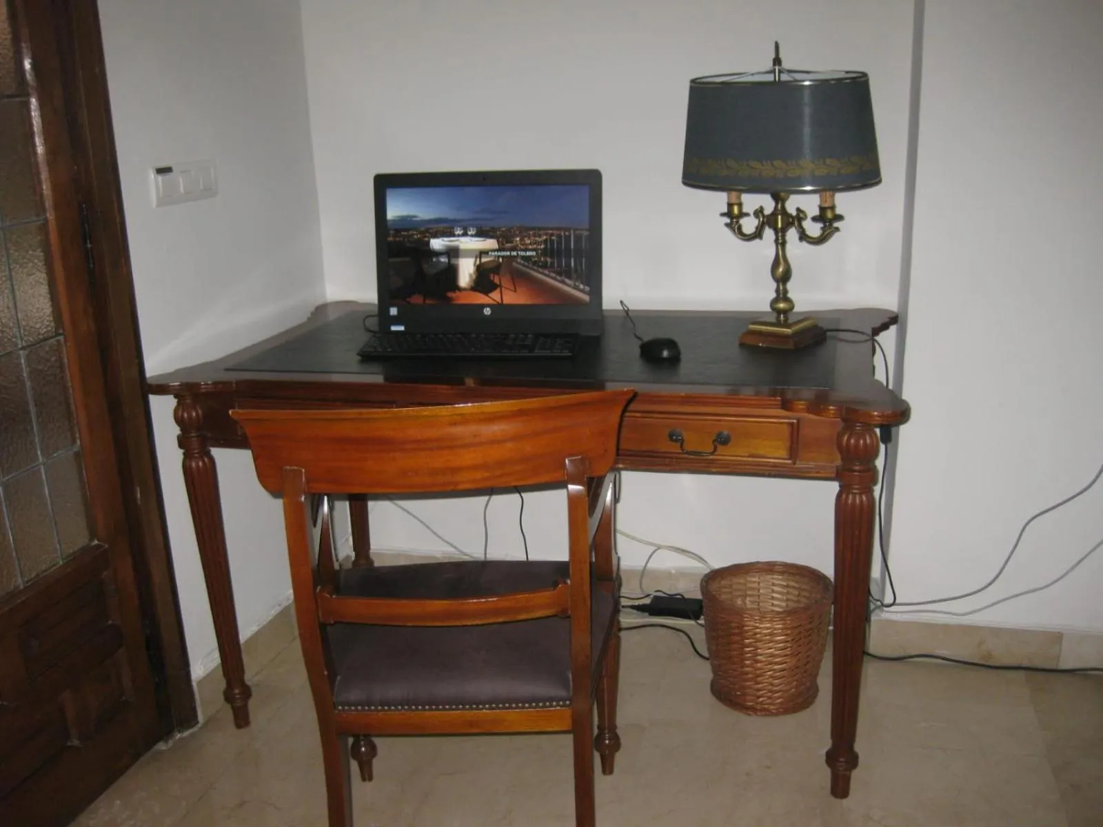 Business facilities in Parador de Gijón