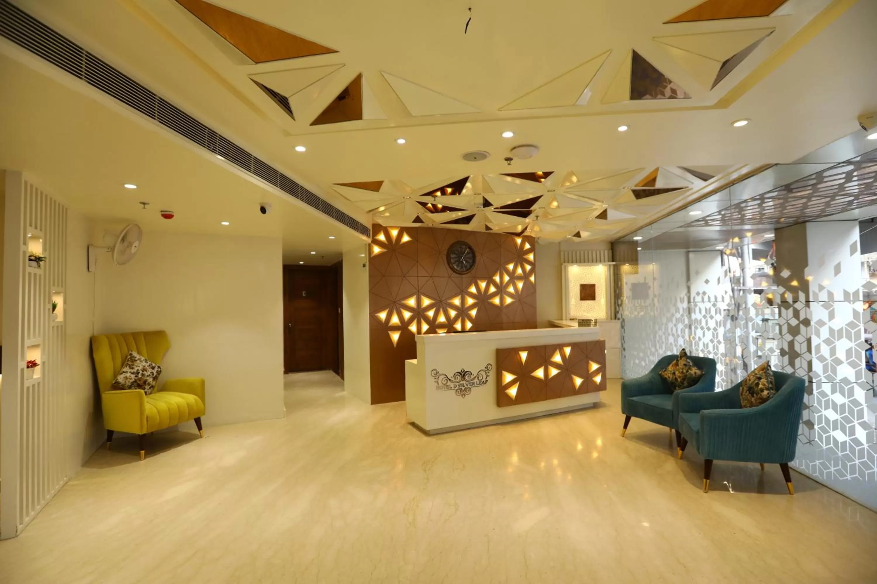 Lobby or reception in Hotel D SilverLeaf
