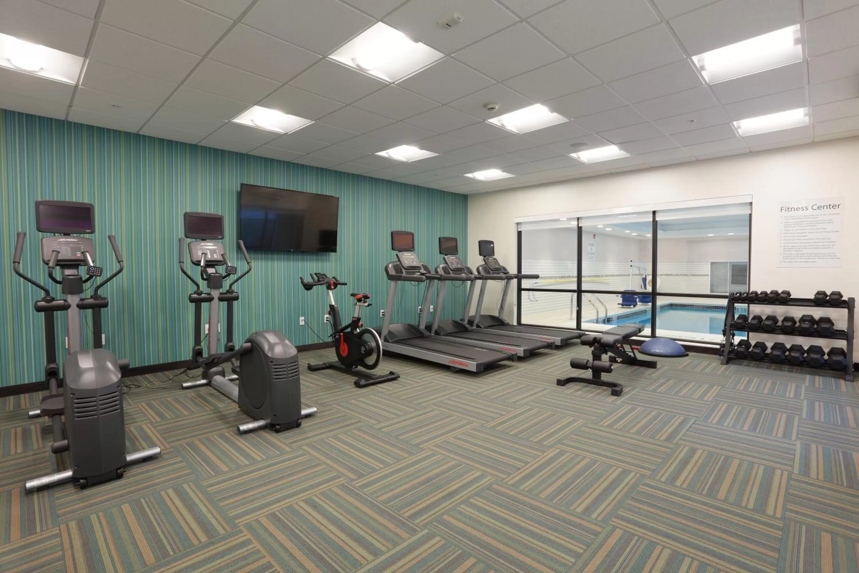 Fitness centre/facilities in Holiday Inn Express Oneonta by IHG