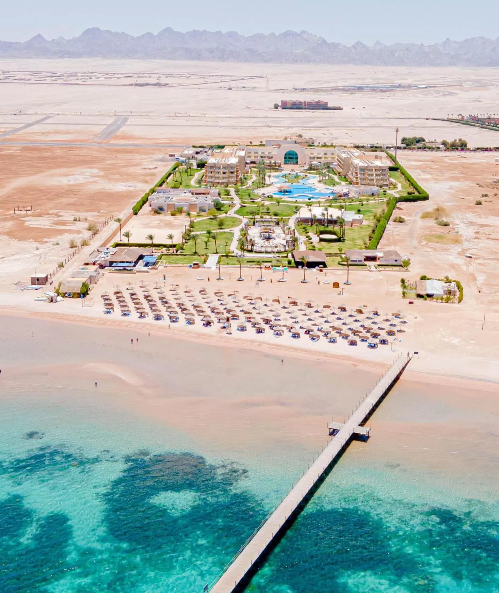 Property building in Movenpick Waterpark Resort & Spa Soma Bay