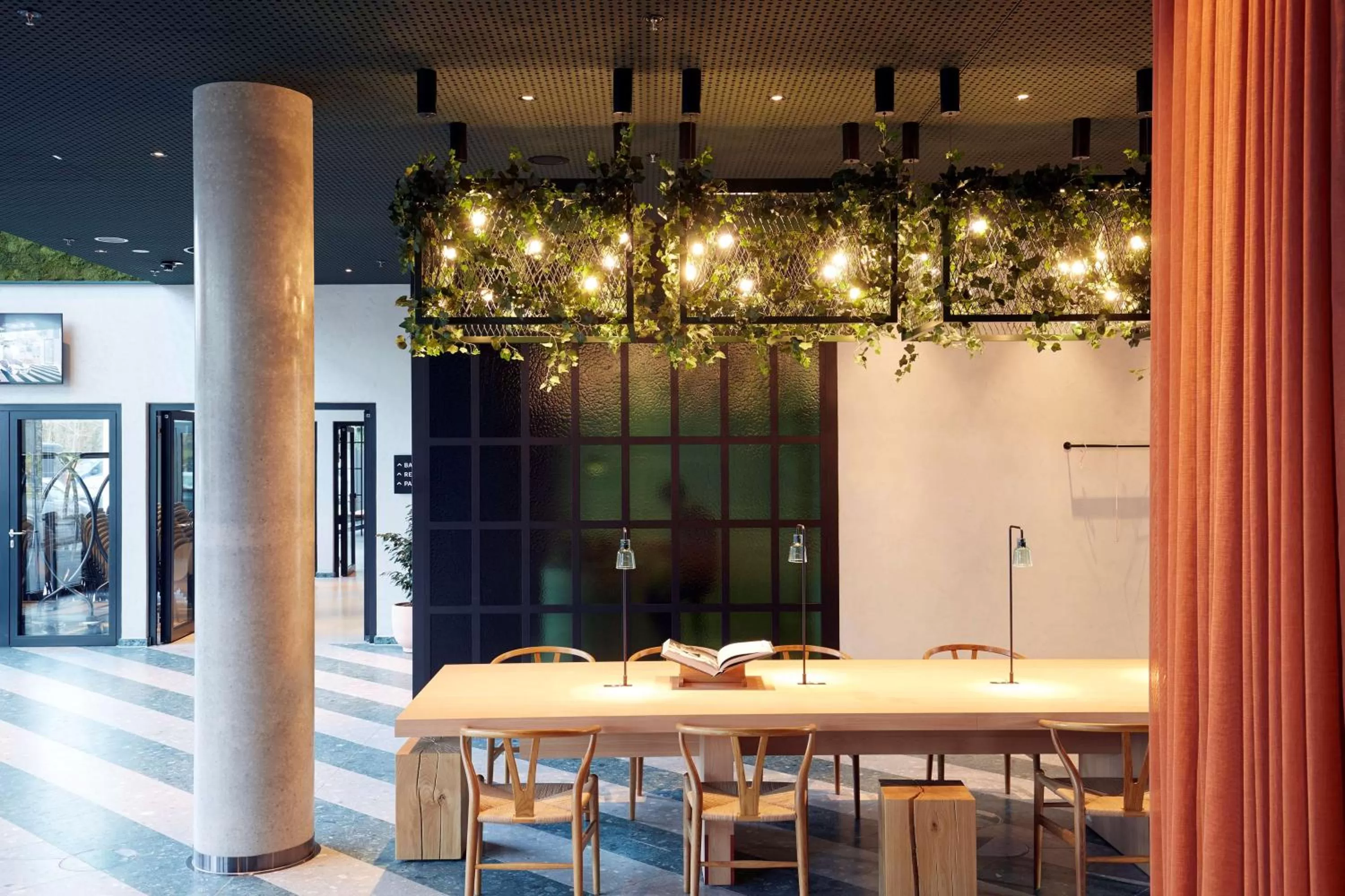 Lobby or reception in Scandic Frankfurt Hafenpark