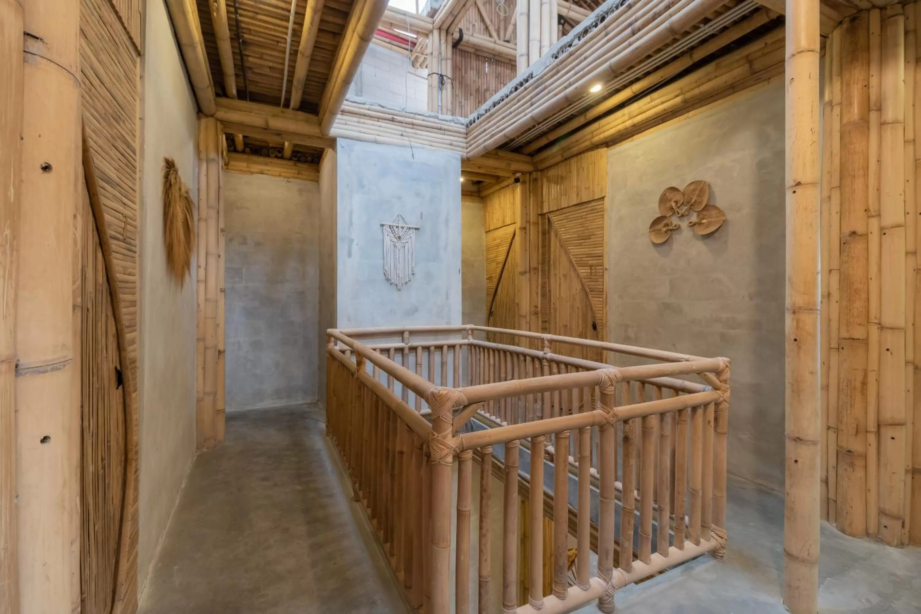 Urbanview Ta-ke Residence Blok M